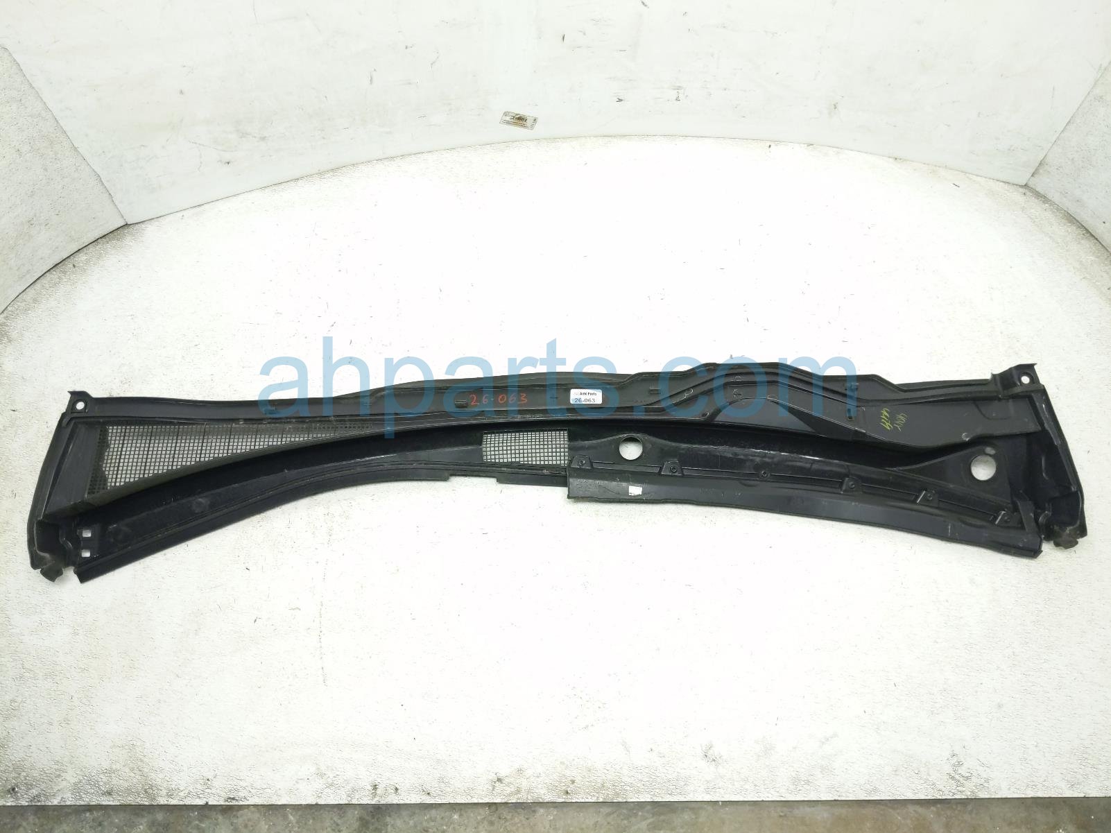 Toyota WINDSHIELD COWL VENT GRILLE PANEL