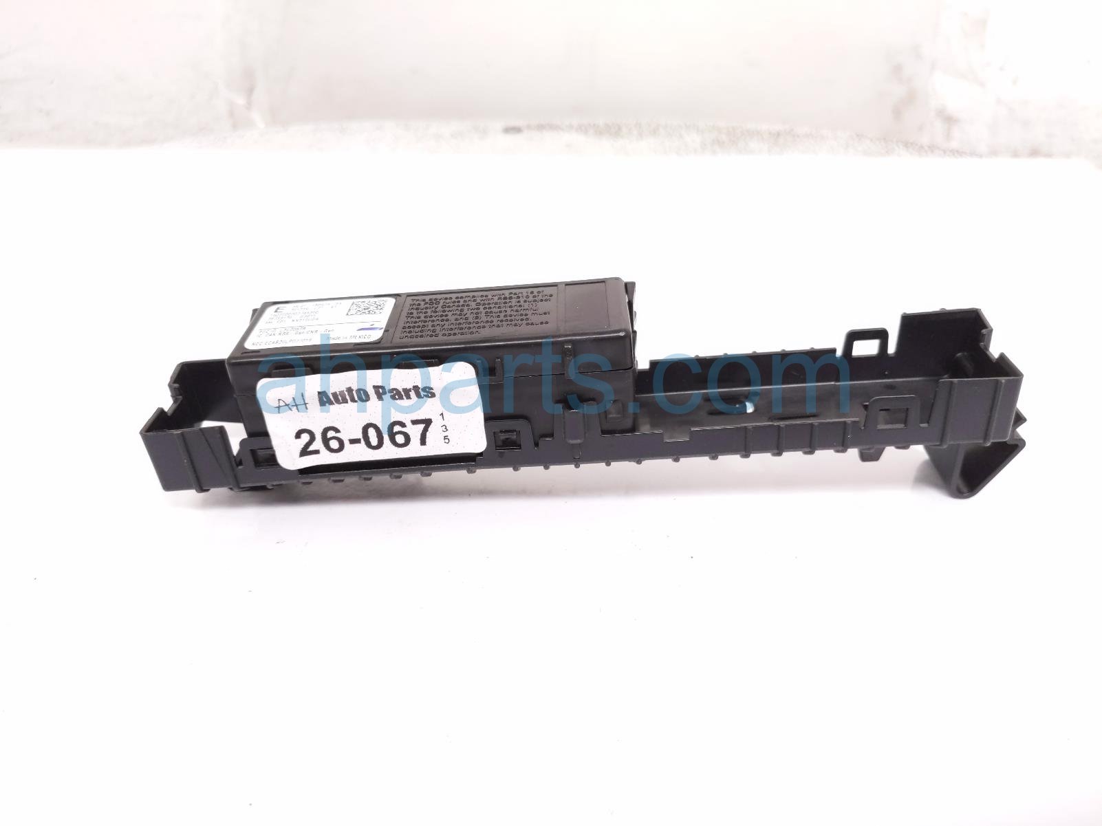 Ford COMMUNICATION SYNC ANTENNA MODULE