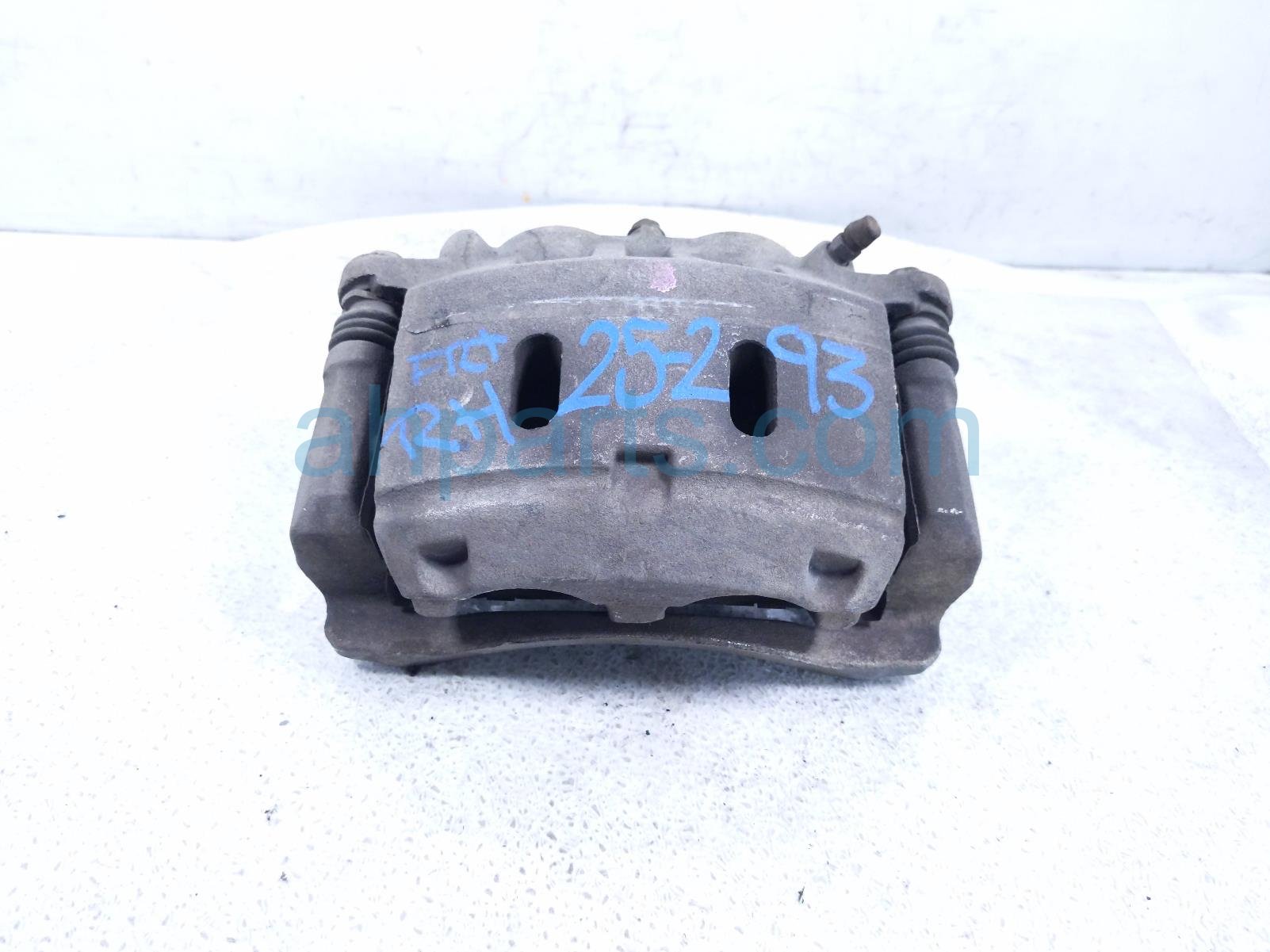 Nissan CORE FR/RH BRAKE CALIPER