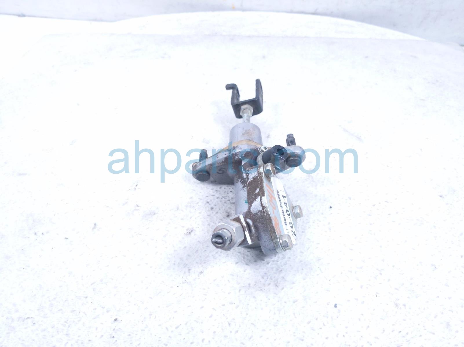 2021 Honda Civic Clutch Master Cylinder 2.0l Type r 46925 TEA A22 Replacement 2021 Honda Civic Clutch Master Cylinder 2.0l Type r 46925 TEA A22 Replacement thumbnail