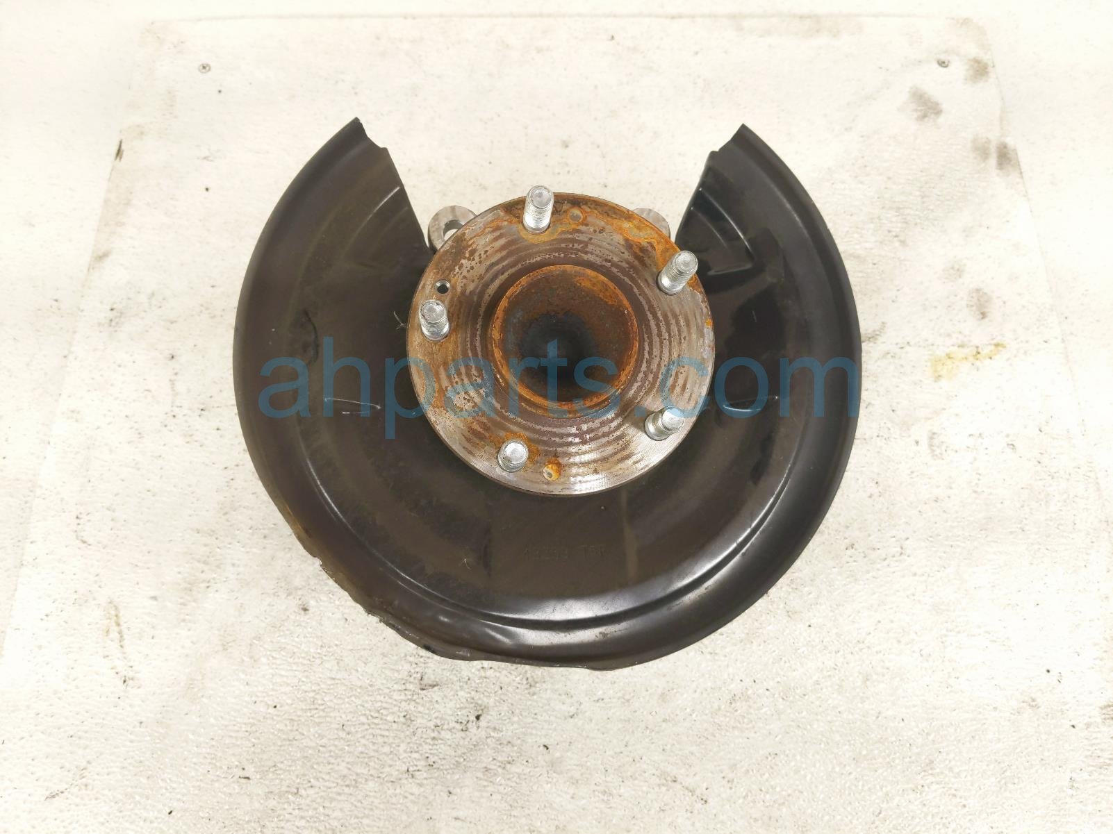 Acura RR/RH SPINDLE KNUCKLE HUB