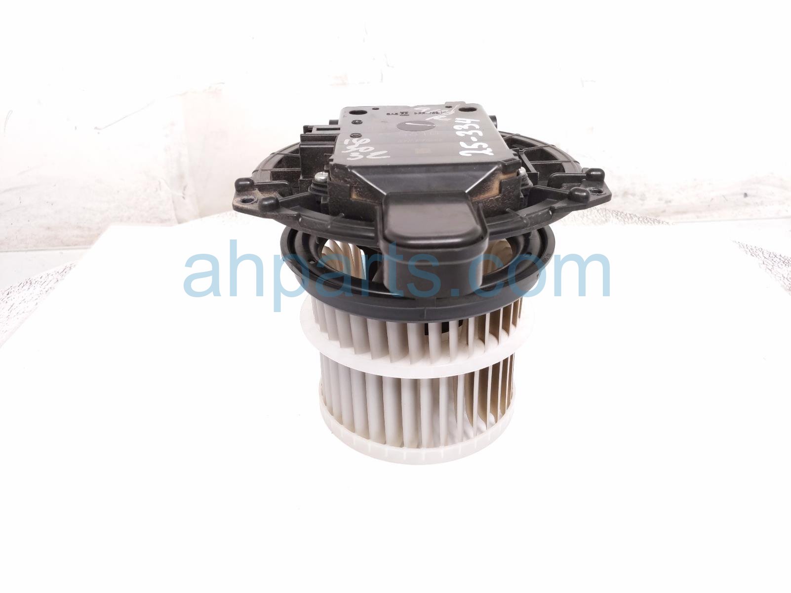 $50 Toyota A/C BLOWER MOTOR - FRONT