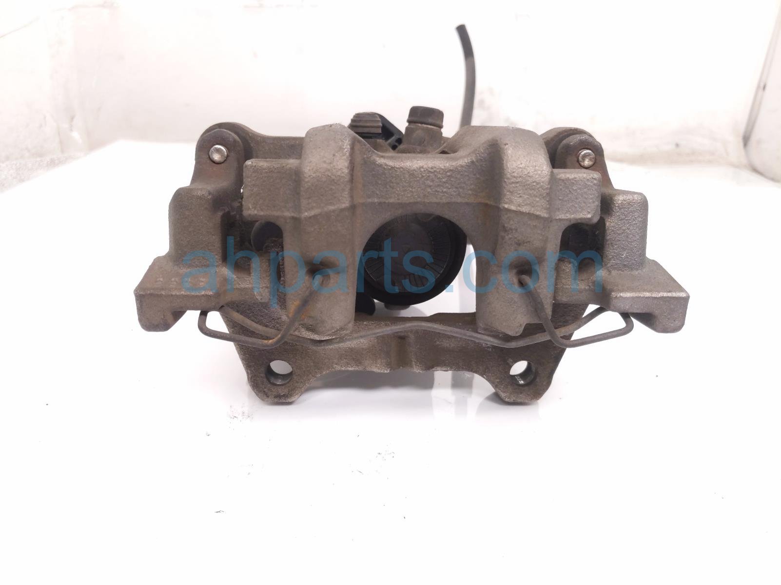 Honda CORE RR/LH BRAKE CALIPER