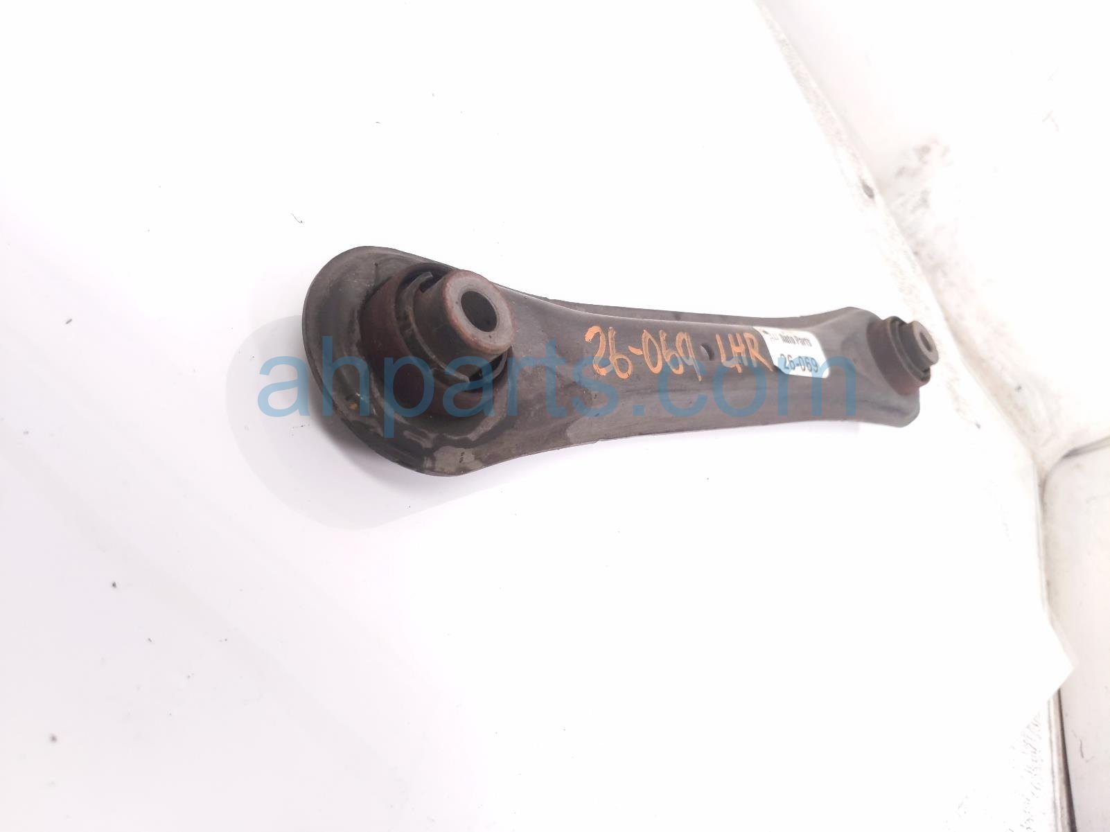 Honda RR/LH LATERAL LOWER CONTROL ARM