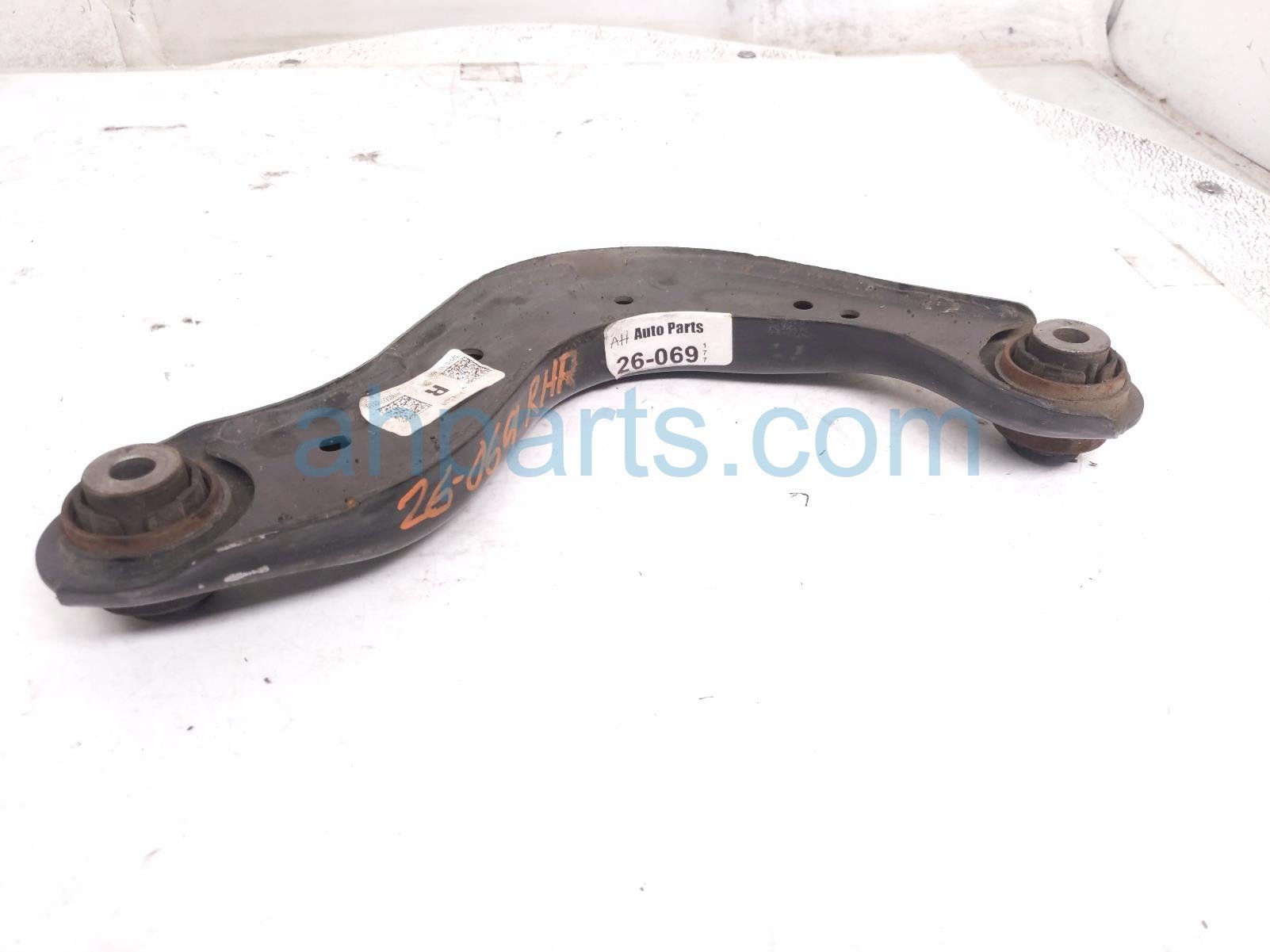 Honda RR/RH UPPER CONTROL ARM -
