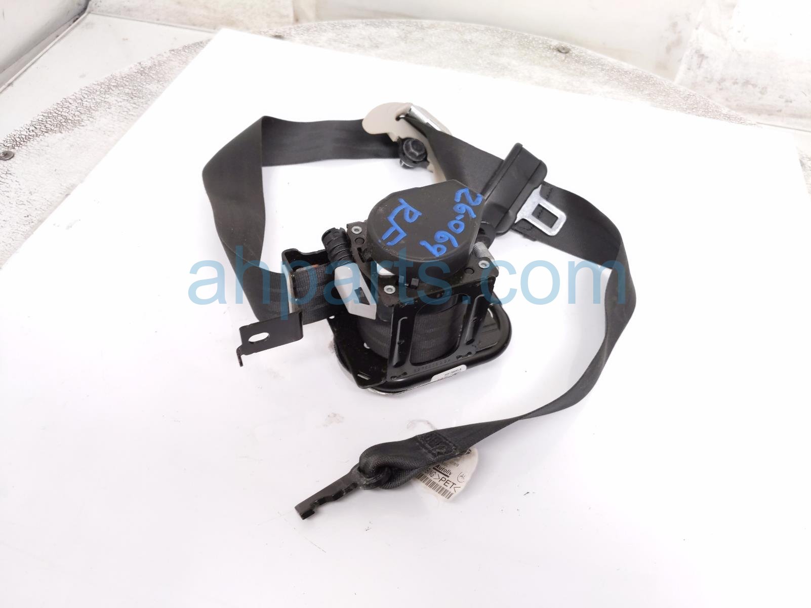 Honda FR/RH SEAT BELT - BLACK*