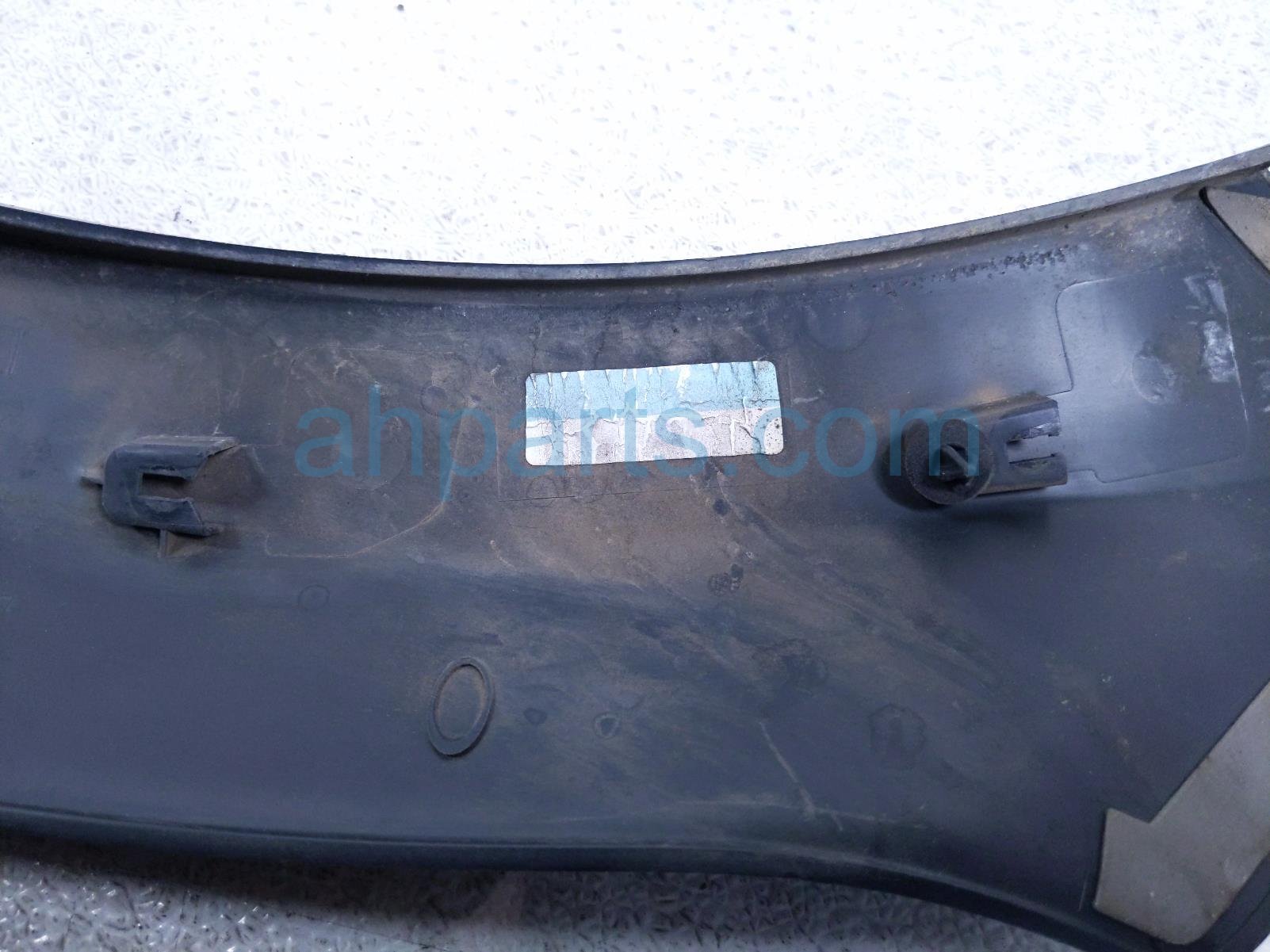 2020 Land Rover Range Rover Sport Rear Driver Wheel Arch Molding Black LR136801 Replacement 2020 Land Rover Range Rover Sport Rear Driver Wheel Arch Molding Black LR136801 Replacement thumbnail