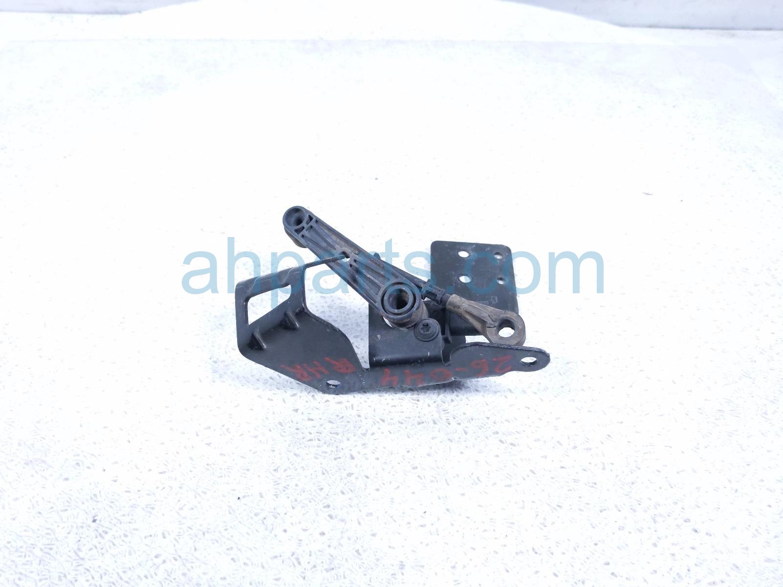 2020 Land Rover Range Rover Sport Rear Passenger Height Level Sensor JPLA 3D026 BA Replacement 2020 Land Rover Range Rover Sport Rear Passenger Height Level Sensor JPLA 3D026 BA Replacement thumbnail