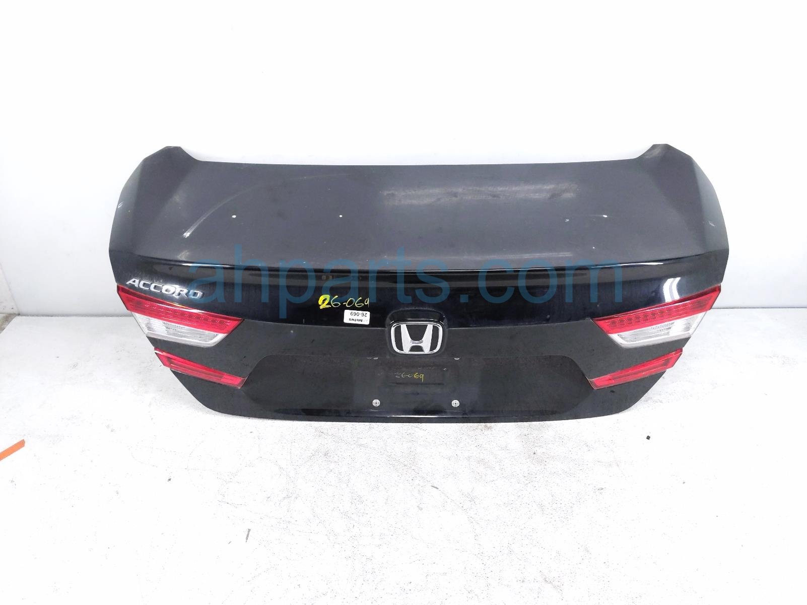 Honda TRUNK / DECKLID - BLACK
