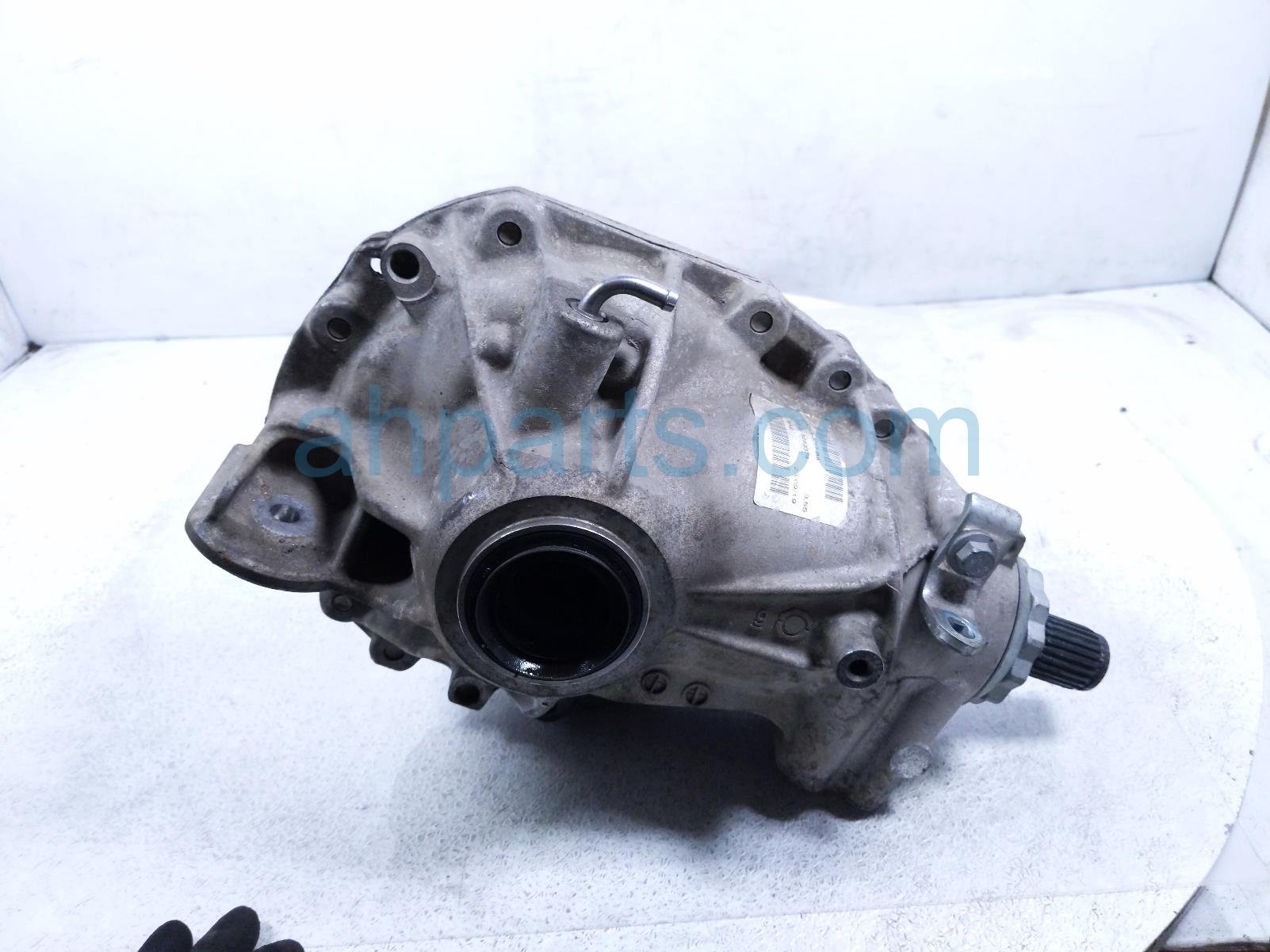 2020 Land Rover Range Rover Sport Front Differential Awd 3.0l KPLA 3017 BA Replacement 2020 Land Rover Range Rover Sport Front Differential Awd 3.0l KPLA 3017 BA Replacement thumbnail