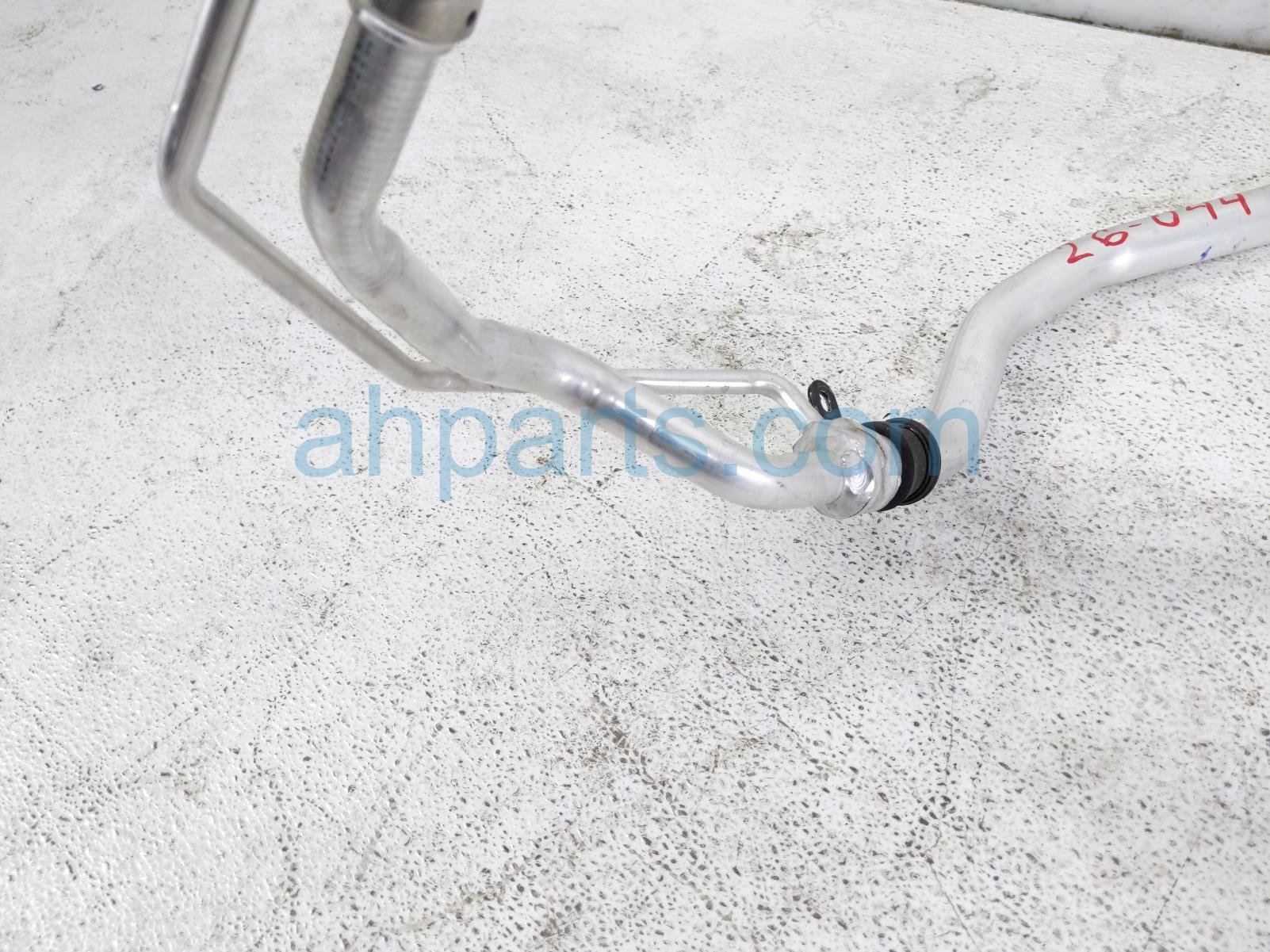 2020 Land Rover Range Rover Sport Ac Pipe Line A/c Refrigerant Suction Hose 3.0l KPLA 19A834 CB Replacement 2020 Land Rover Range Rover Sport Ac Pipe Line A/c Refrigerant Suction Hose 3.0l KPLA 19A834 CB Replacement thumbnail