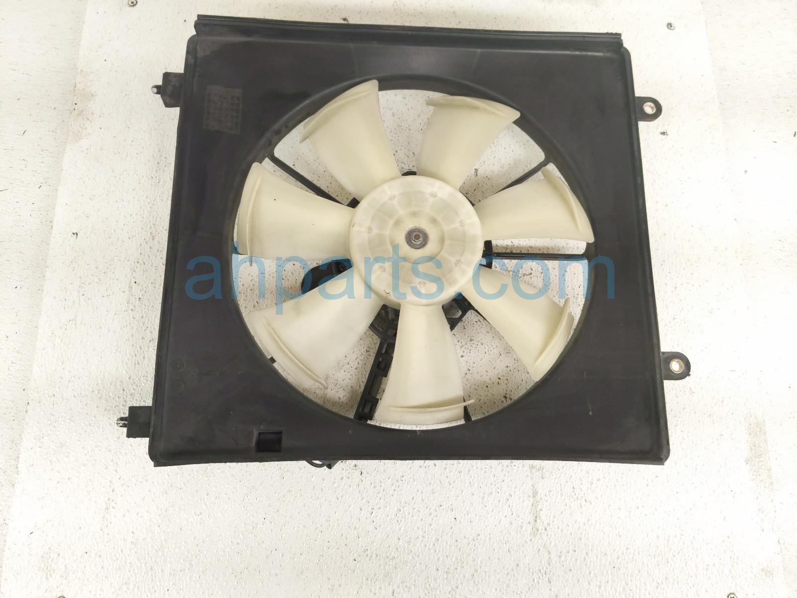 Honda AC CONDENSER FAN ASSEMBLY RIGHT