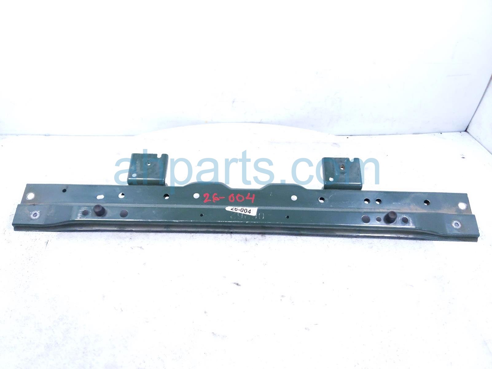 $75 Toyota SUPPORT UPPER TIE