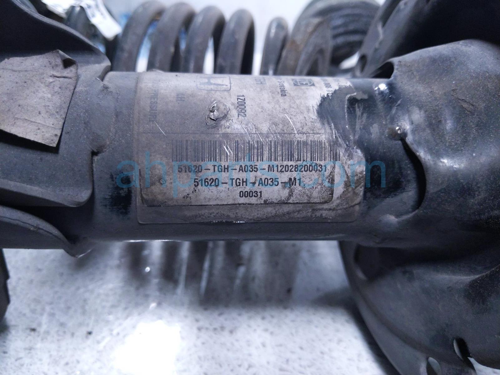 2021 Honda Civic Fr Struts + Eibach Spring Set 51611 TGH A01 Replacement 2021 Honda Civic Fr Struts + Eibach Spring Set 51611 TGH A01 Replacement thumbnail