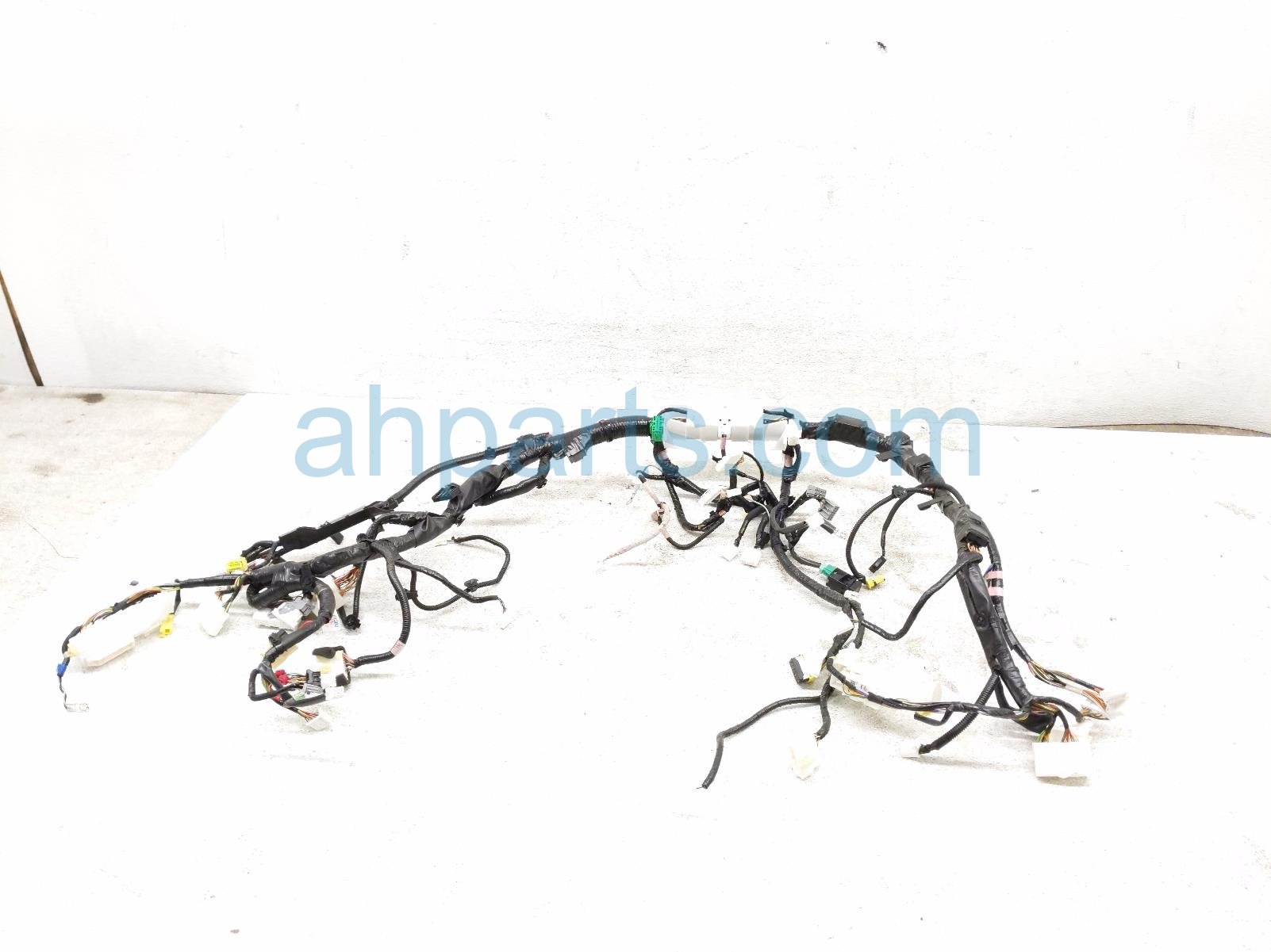 DASH INSTRUMENT WIRE HARNESS - RWD