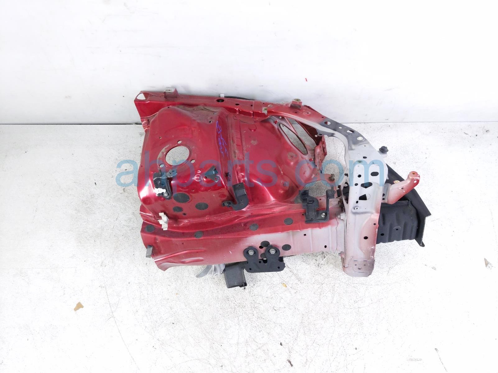 Driver APRON FRAME RAIL CUT - RED