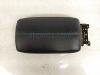 Nissan CENTER CONSOLE LID/ARMREST - BLACK Nissan CENTER CONSOLE LID/ARMREST - BLACK