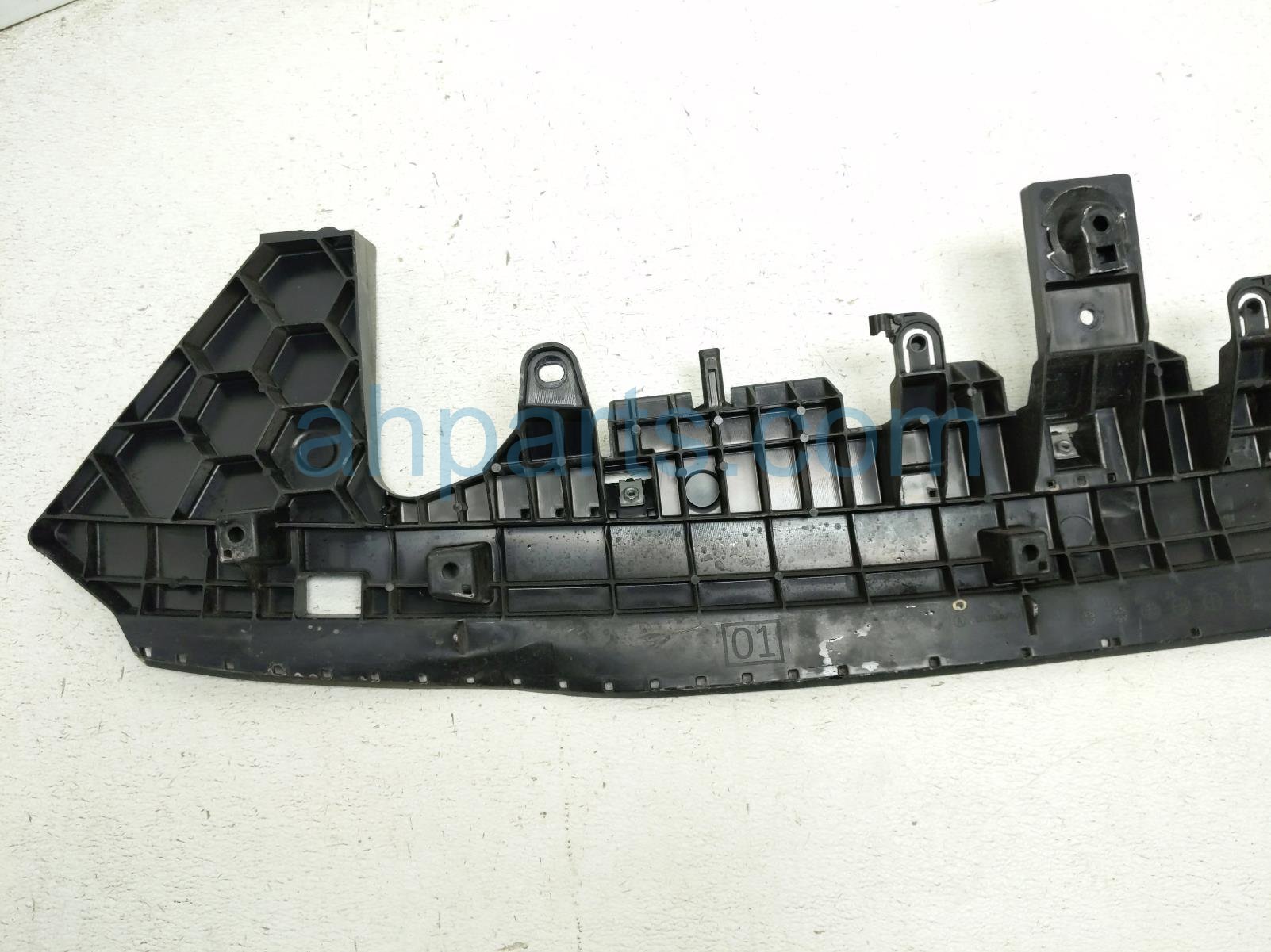 2025 Subaru Outback Legacy Fr Bumper Lower Support Brkt 57707AN50A Replacement 2025 Subaru Outback Legacy Fr Bumper Lower Support Brkt 57707AN50A Replacement thumbnail