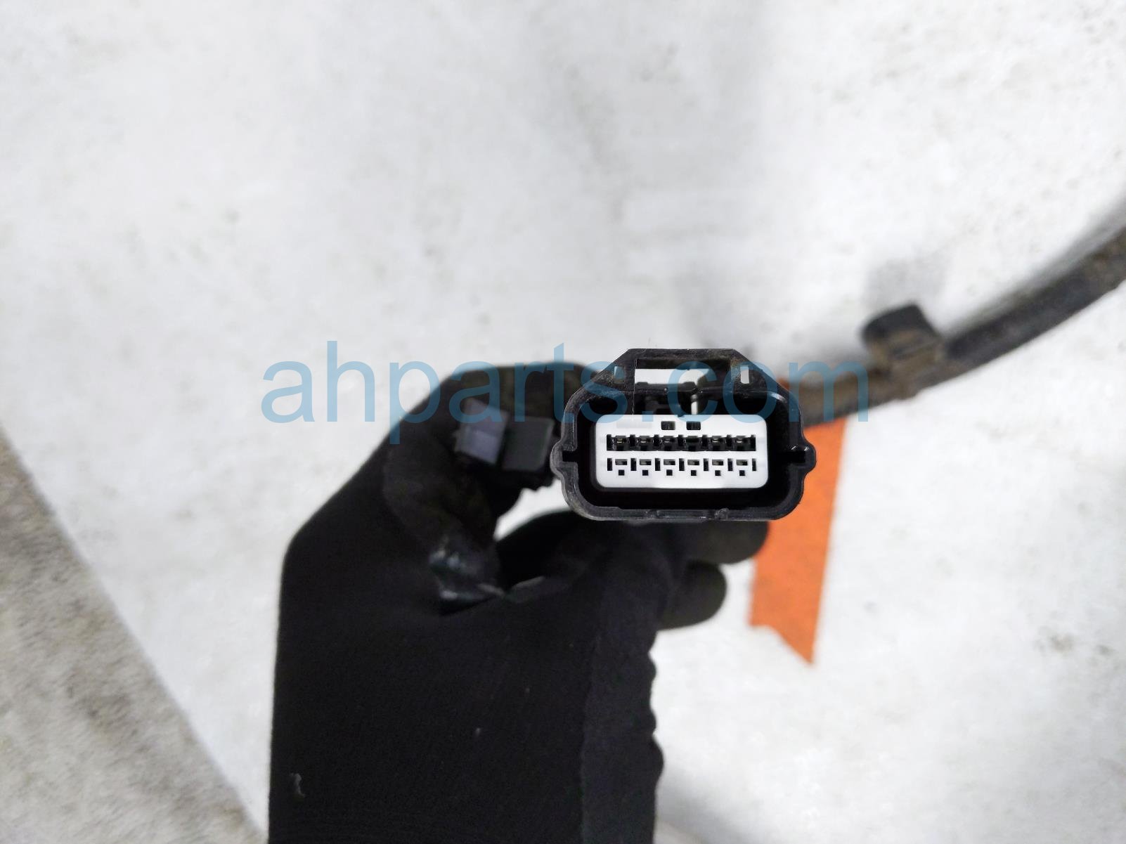2020 Land Rover Range Rover Sport Rear Chassis Wire Harness 3.0l Awd LPLA 14M401 RC Replacement 2020 Land Rover Range Rover Sport Rear Chassis Wire Harness 3.0l Awd LPLA 14M401 RC Replacement thumbnail