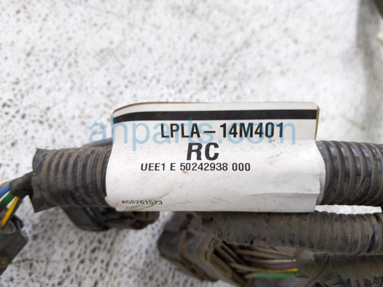 2020 Land Rover Range Rover Sport Rear Chassis Wire Harness 3.0l Awd LPLA 14M401 RC Replacement 2020 Land Rover Range Rover Sport Rear Chassis Wire Harness 3.0l Awd LPLA 14M401 RC Replacement thumbnail