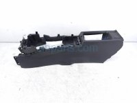 Nissan CENTER CONSOLE ASSEMBLY - BLACK Nissan CENTER CONSOLE ASSEMBLY - BLACK