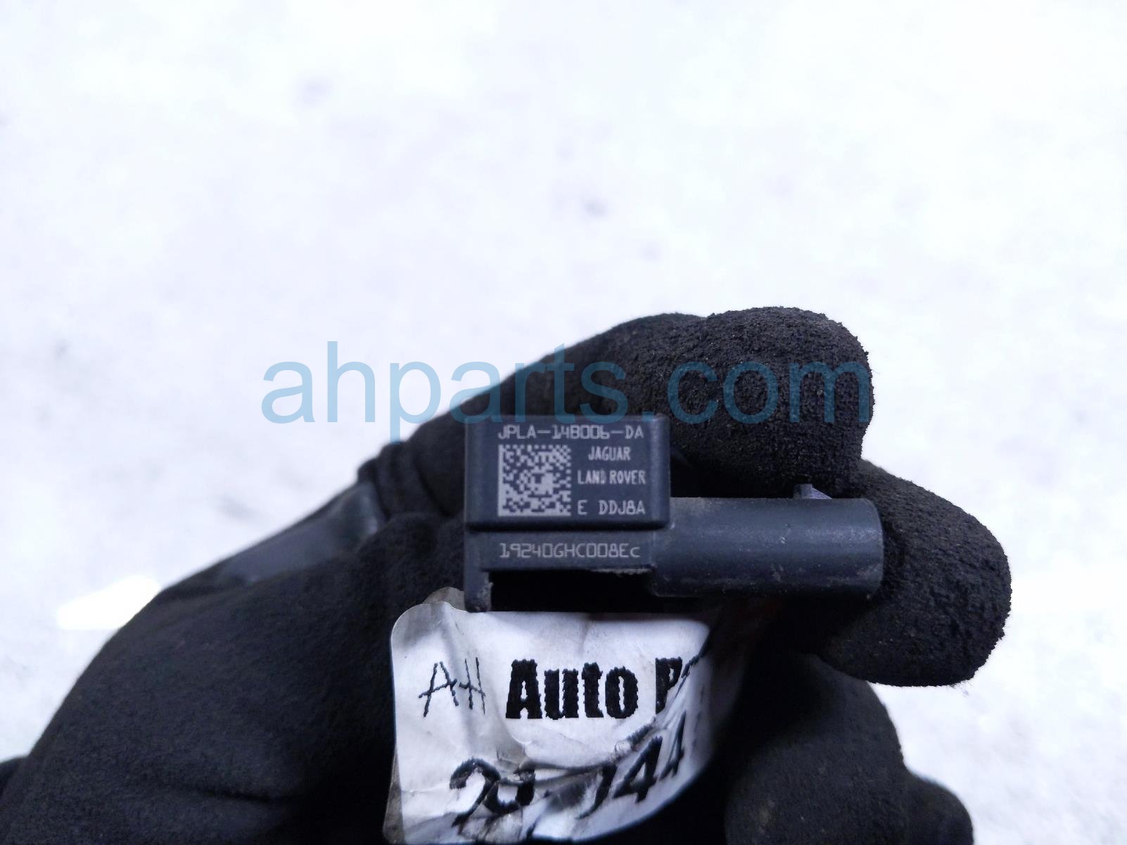 2020 Land Rover Range Rover Sport Front Passenger Airbag Impact Sensor JPLA 14B006 DA Replacement 2020 Land Rover Range Rover Sport Front Passenger Airbag Impact Sensor JPLA 14B006 DA Replacement thumbnail