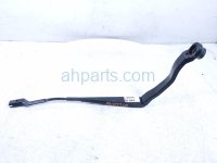 $35 Land Rover LH WINDSHIELD WIPER ARM $35 Land Rover LH WINDSHIELD WIPER ARM