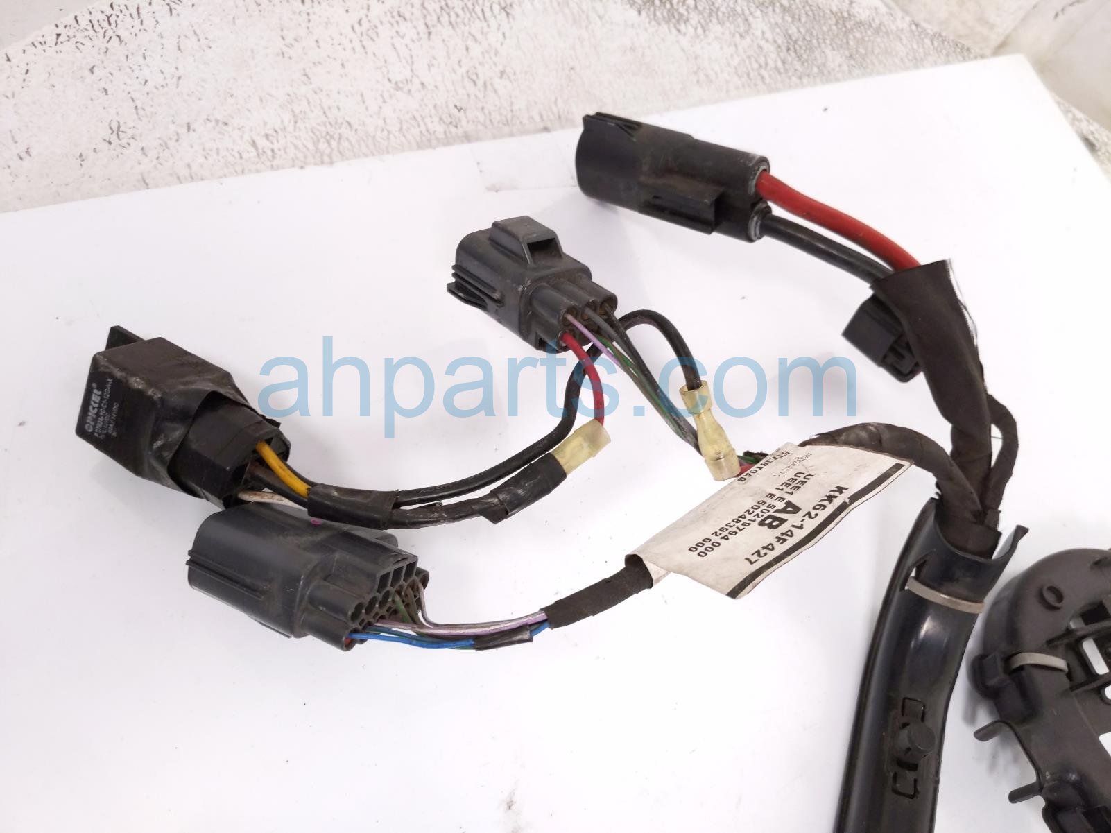 2020 Land Rover Range Rover Sport Driver Power Steering Wire Harness KK62 14F427 AB Replacement 2020 Land Rover Range Rover Sport Driver Power Steering Wire Harness KK62 14F427 AB Replacement thumbnail
