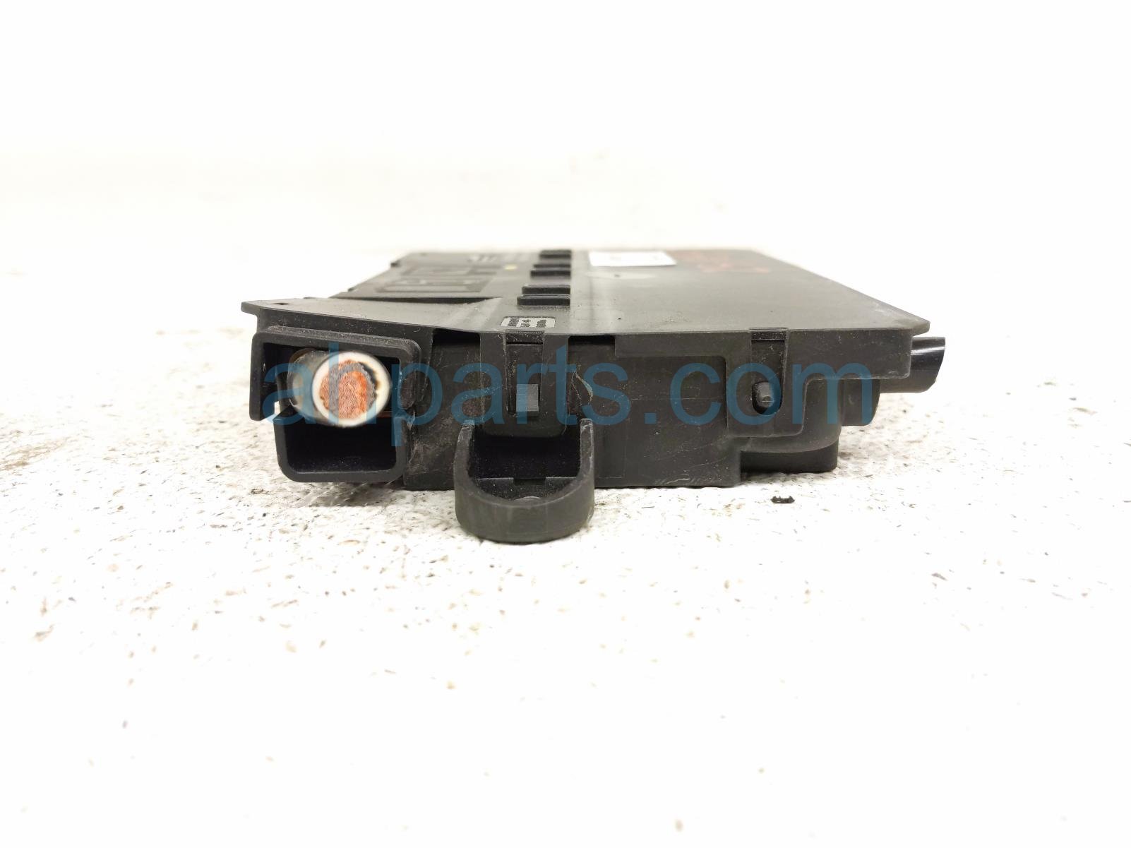 2020 Land Rover Range Rover Sport Battery Pwr Dist Fuse Box 3.0l HPLA 14A073 KA Replacement 2020 Land Rover Range Rover Sport Battery Pwr Dist Fuse Box 3.0l HPLA 14A073 KA Replacement thumbnail