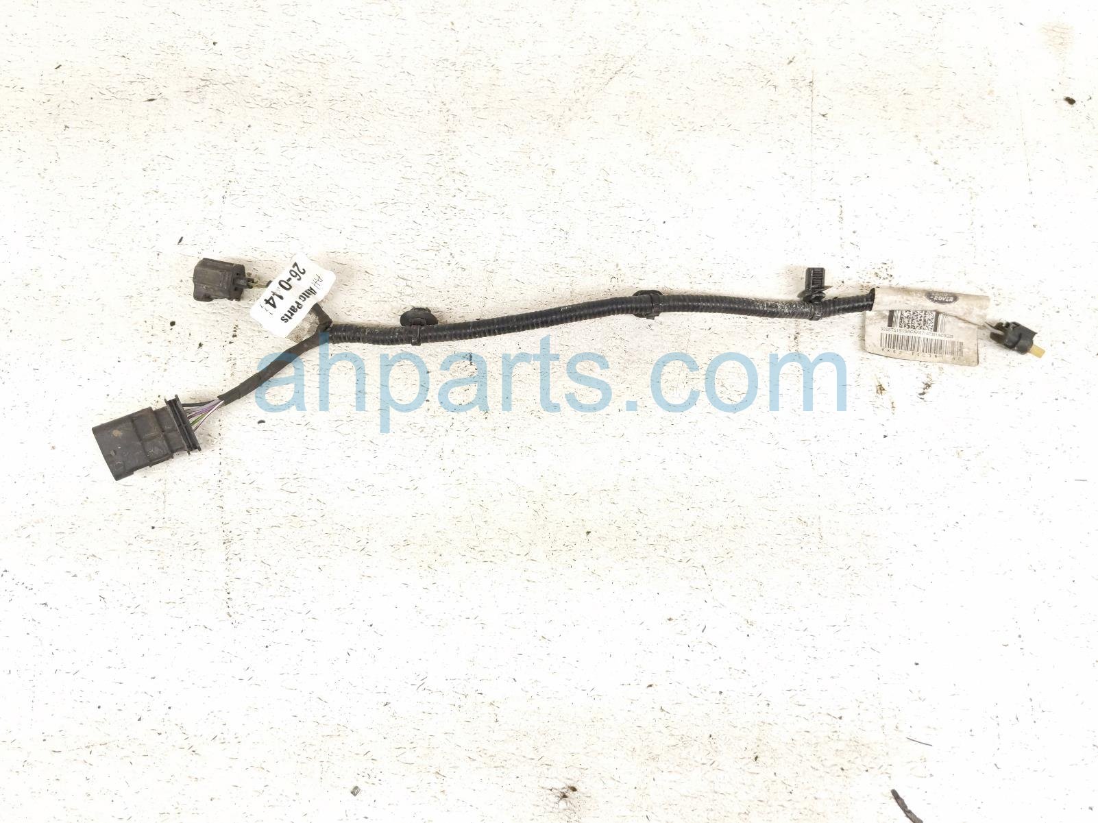 2020 Land Rover Range Rover Sport Mhev Water Pump Wire Harness 3.0l LR064173 Replacement 2020 Land Rover Range Rover Sport Mhev Water Pump Wire Harness 3.0l LR064173 Replacement thumbnail