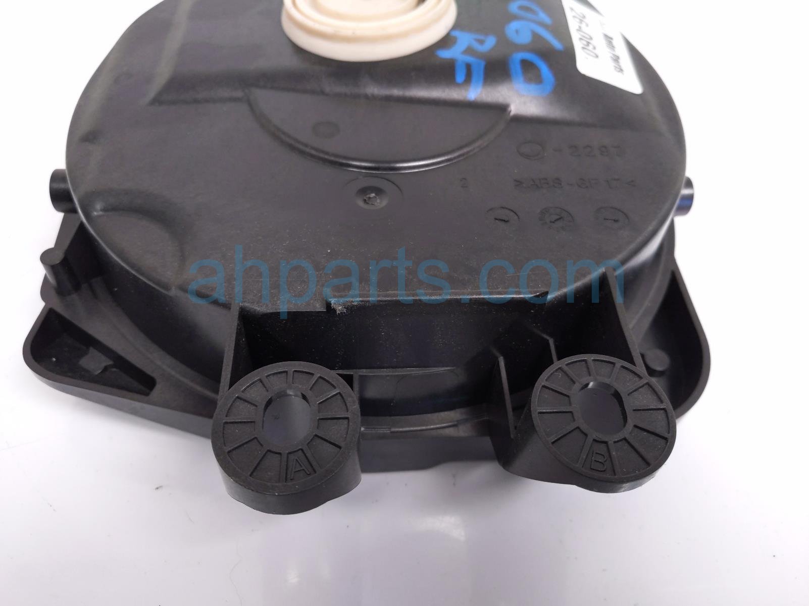 2023 BMW Mini Cooper Front Passenger Speaker / Sub Woofer 65 13 7 927 998 Replacement 2023 BMW Mini Cooper Front Passenger Speaker / Sub Woofer 65 13 7 927 998 Replacement thumbnail