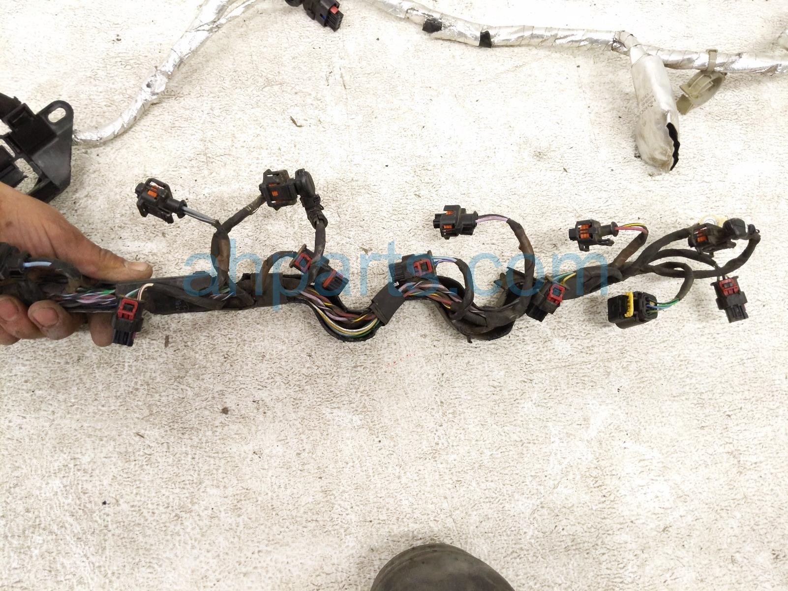 2020 Land Rover Range Rover Sport Engine Wiring Harness 3.0l Awd LR171970 Replacement 2020 Land Rover Range Rover Sport Engine Wiring Harness 3.0l Awd LR171970 Replacement thumbnail