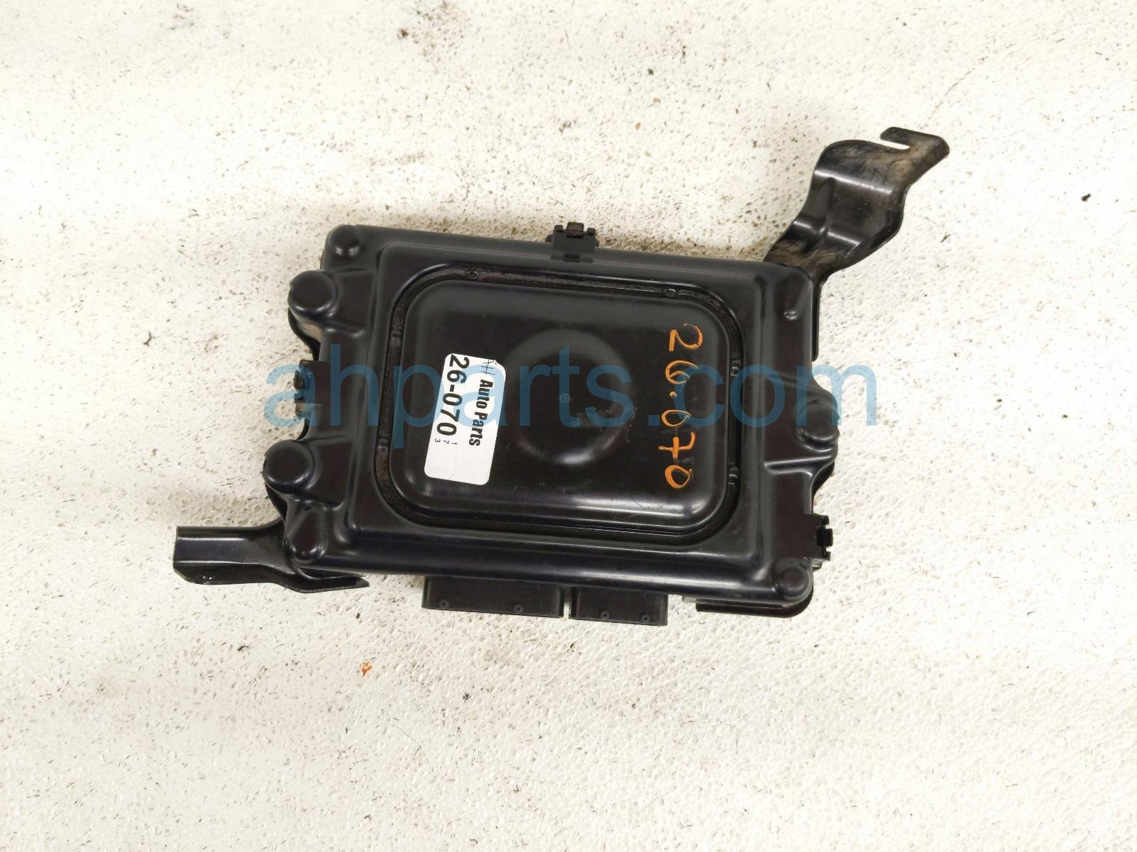 Honda ENGINE COMPUTER UNIT - AT