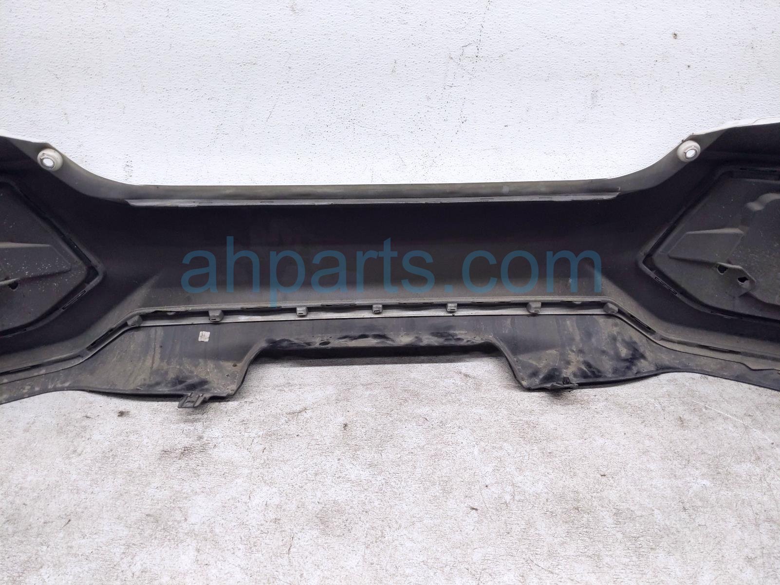 2019 Honda Civic Rear Bumper Cover White *scuffs 04715 TBF A01ZZ Replacement 2019 Honda Civic Rear Bumper Cover White *scuffs 04715 TBF A01ZZ Replacement thumbnail