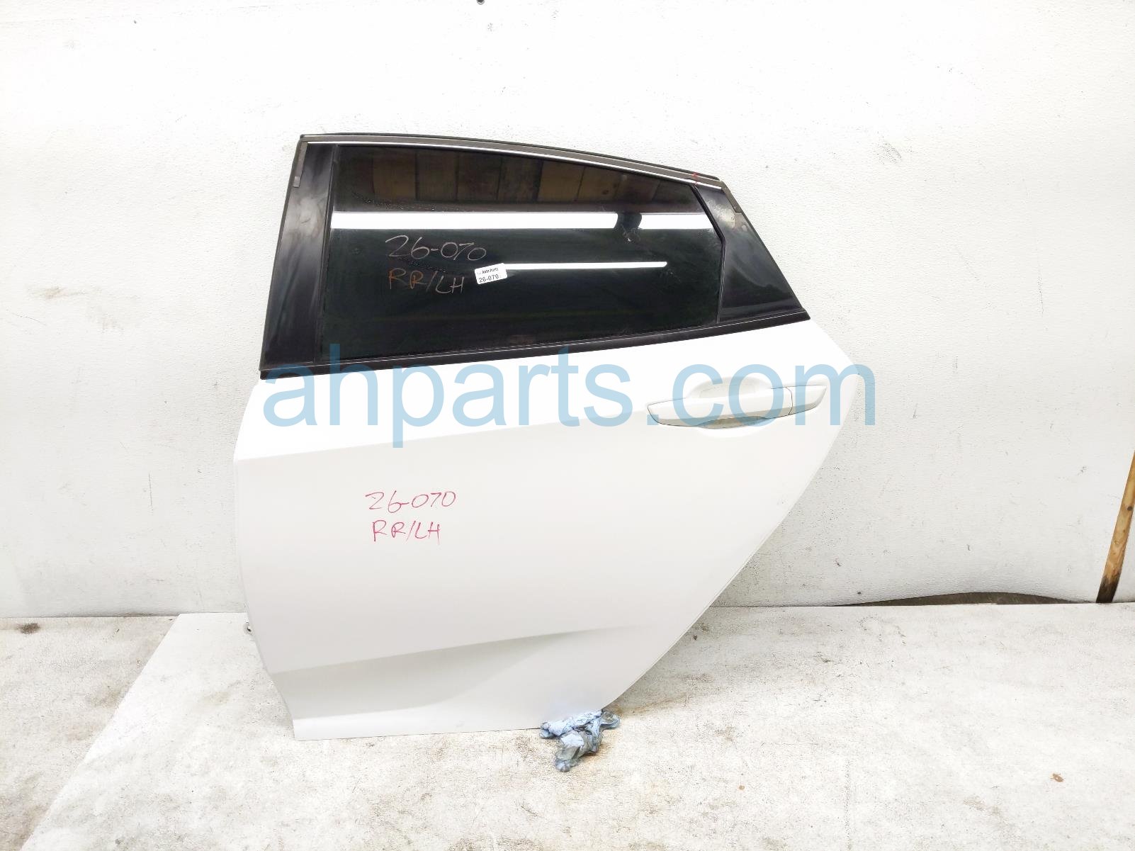 2019 Honda Civic Rear Driver Door White No Inside Trim 67550 TBA A00ZZ Replacement 2019 Honda Civic Rear Driver Door White No Inside Trim 67550 TBA A00ZZ Replacement thumbnail