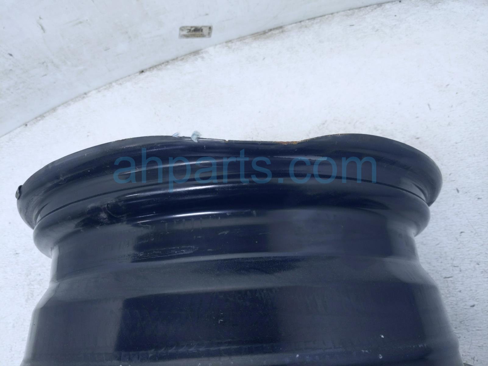 2018 Toyota Rav 4 Rear Passenger Wheel / Rim 42611 42250 Replacement 2018 Toyota Rav 4 Rear Passenger Wheel / Rim 42611 42250 Replacement thumbnail