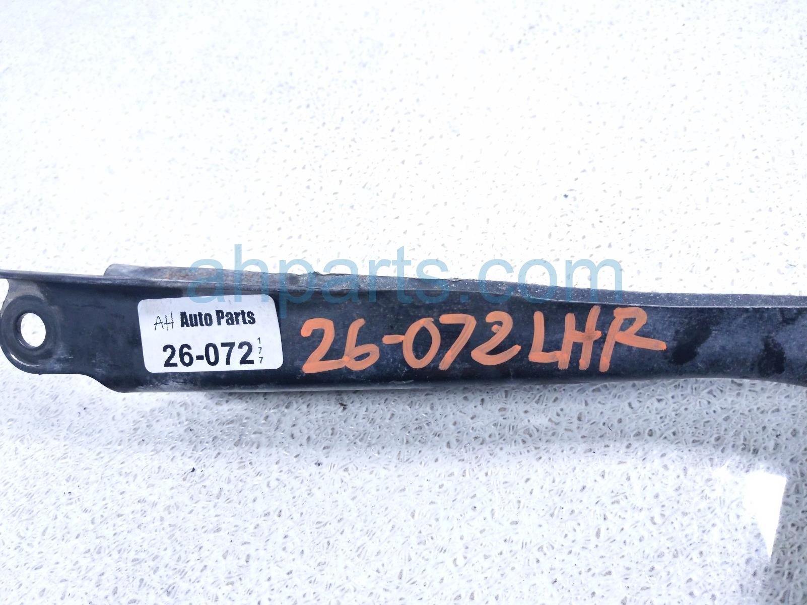 2023 Subaru Ascent Rear Driver Trailing Lower Control Arm 20250XC00A Replacement 2023 Subaru Ascent Rear Driver Trailing Lower Control Arm 20250XC00A Replacement thumbnail