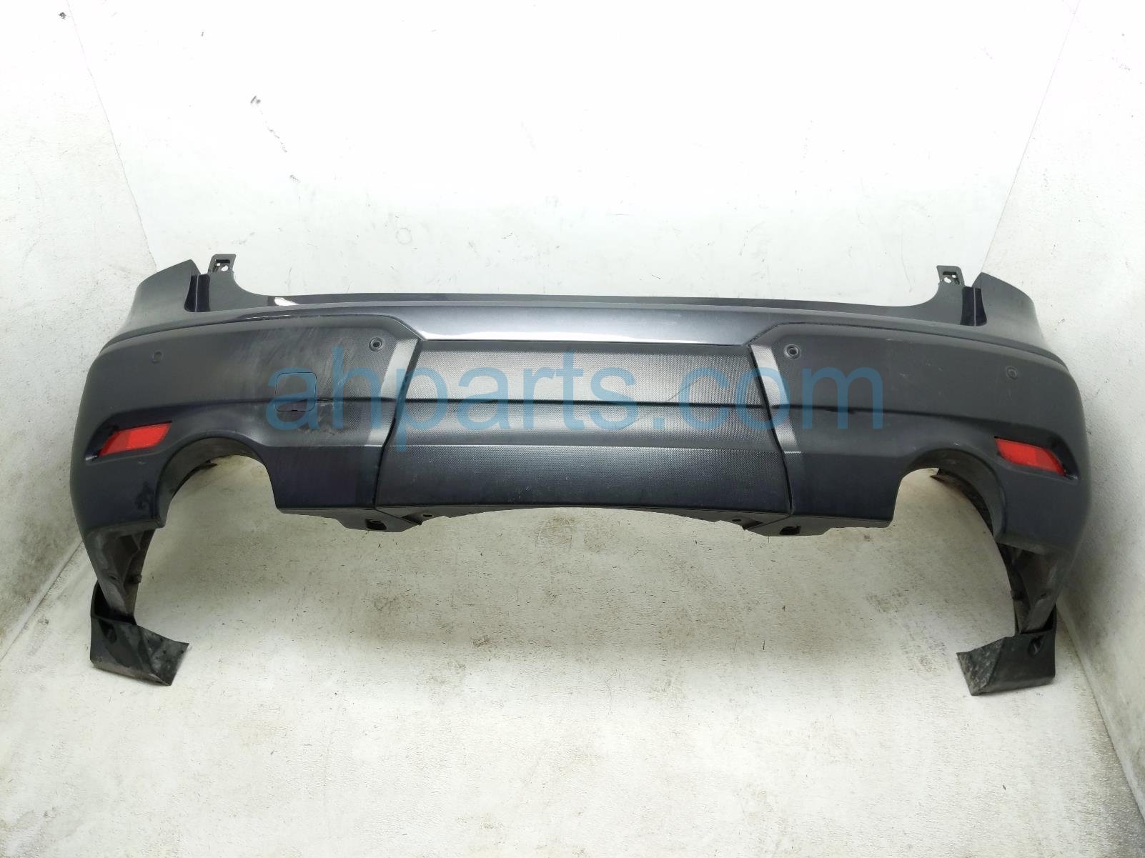 2023 Subaru Ascent Rear Bumper Cover Grey* 57702XC00A Replacement 2023 Subaru Ascent Rear Bumper Cover Grey* 57702XC00A Replacement thumbnail