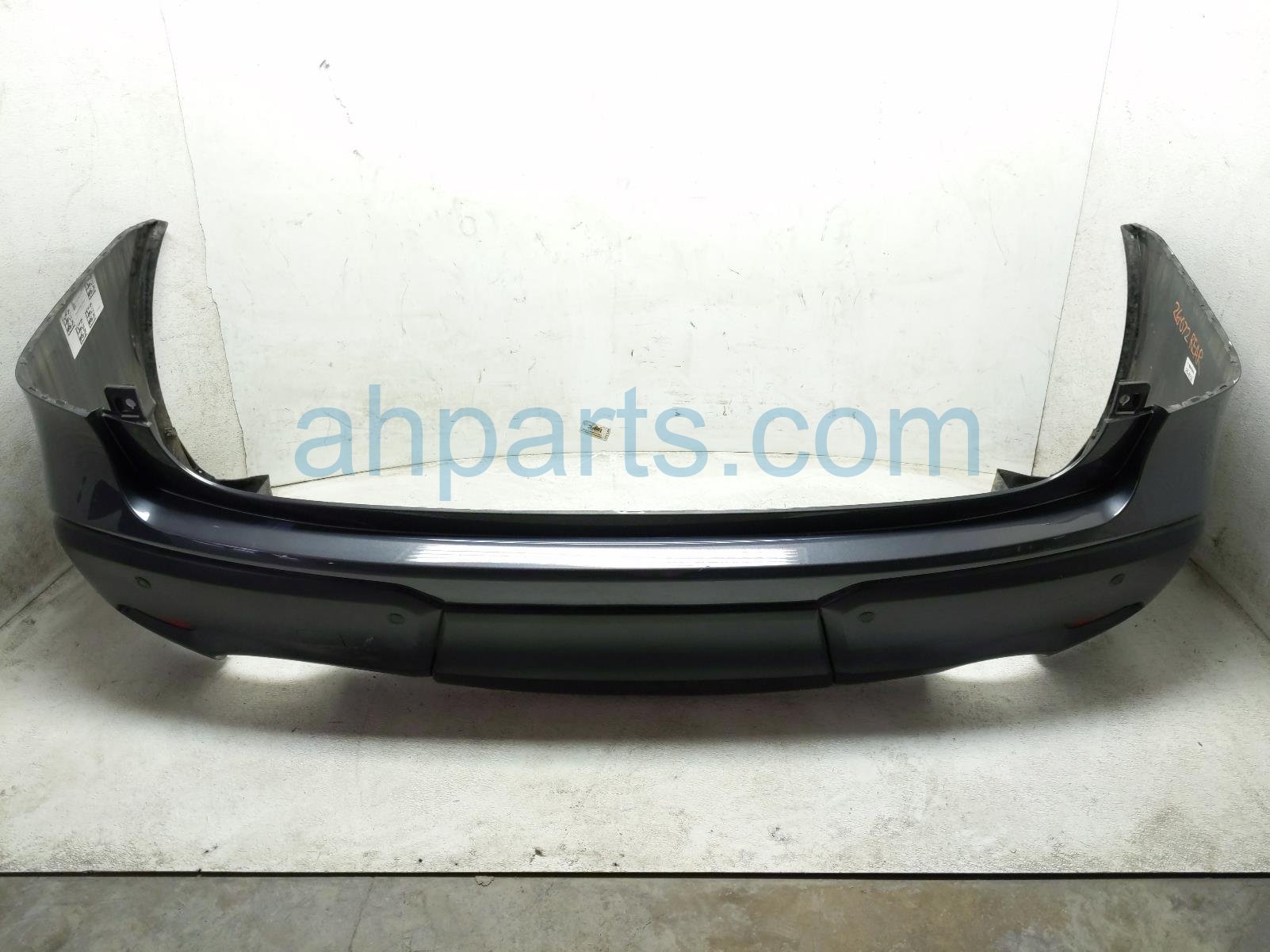 2023 Subaru Ascent Rear Bumper Cover Grey* 57702XC00A Replacement 2023 Subaru Ascent Rear Bumper Cover Grey* 57702XC00A Replacement thumbnail