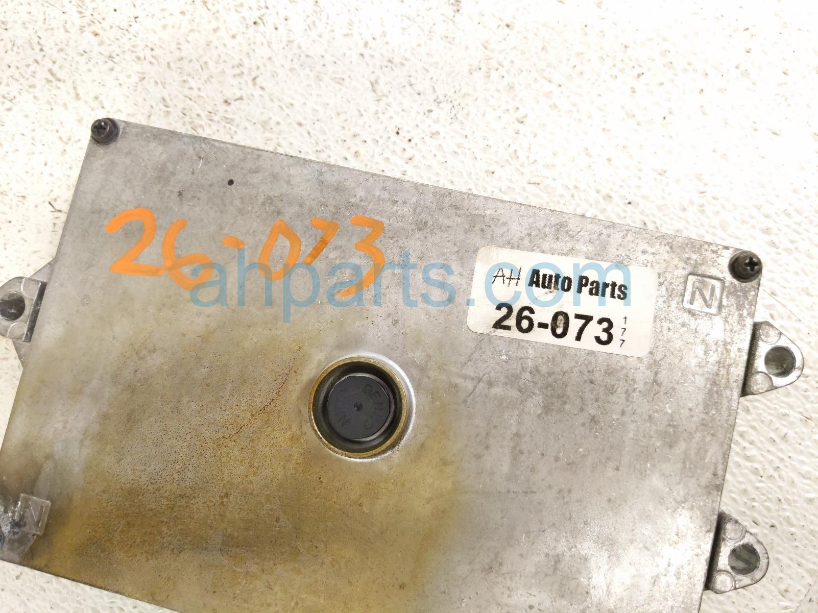 2016 Honda CR V Ecu Control Module / Engine Computer Unit At 37820 5LA B92 Replacement 2016 Honda CR V Ecu Control Module / Engine Computer Unit At 37820 5LA B92 Replacement thumbnail