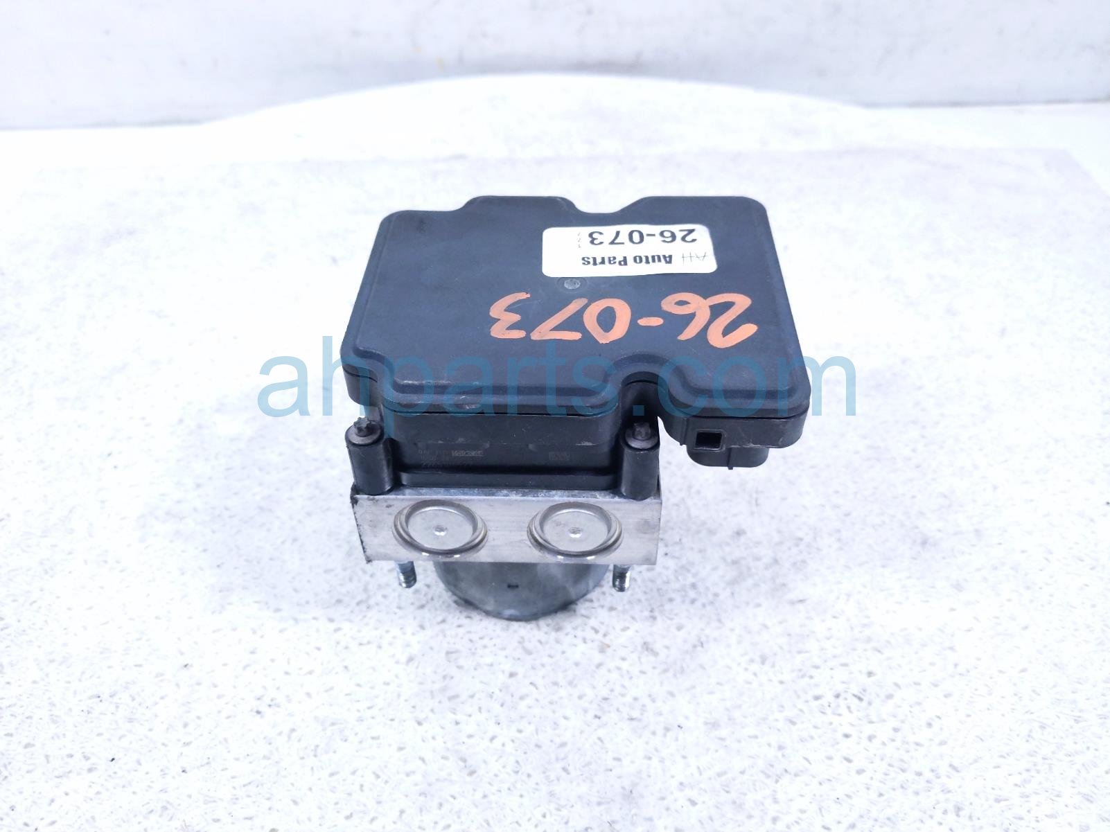 2016 Honda CR V (anti Lock Brake) Abs/vsa Pump Modulator 57111 T1W A23 Replacement 2016 Honda CR V (anti Lock Brake) Abs/vsa Pump Modulator 57111 T1W A23 Replacement thumbnail