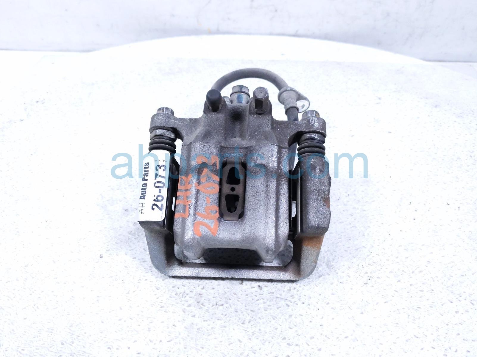 2016 Honda CR V Rear Driver Brake Caliper 43019 T0G A01 Replacement 2016 Honda CR V Rear Driver Brake Caliper 43019 T0G A01 Replacement thumbnail