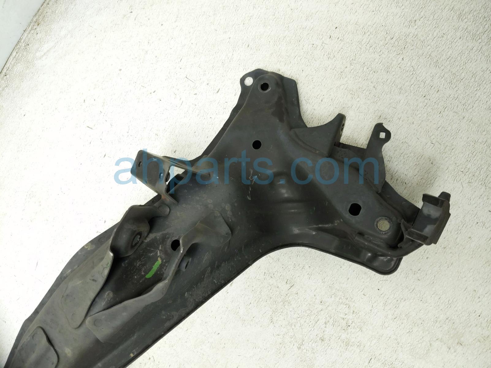 2016 Honda CR V Crossmember Rear Sub Frame / Cradle 50300 T0A A02 Replacement 2016 Honda CR V Crossmember Rear Sub Frame / Cradle 50300 T0A A02 Replacement thumbnail