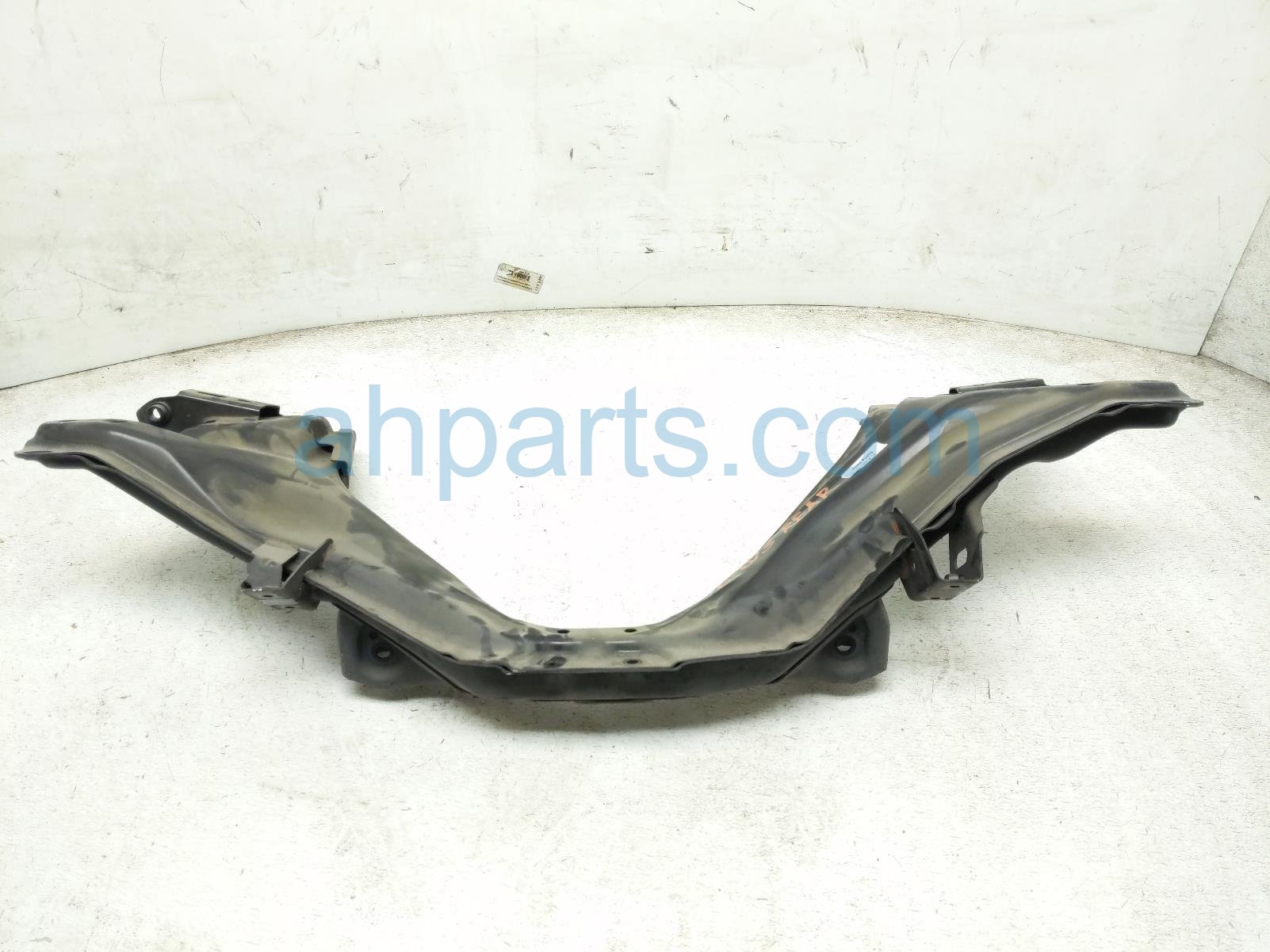 2016 Honda CR V Crossmember Rear Sub Frame / Cradle 50300 T0A A02 Replacement 2016 Honda CR V Crossmember Rear Sub Frame / Cradle 50300 T0A A02 Replacement thumbnail