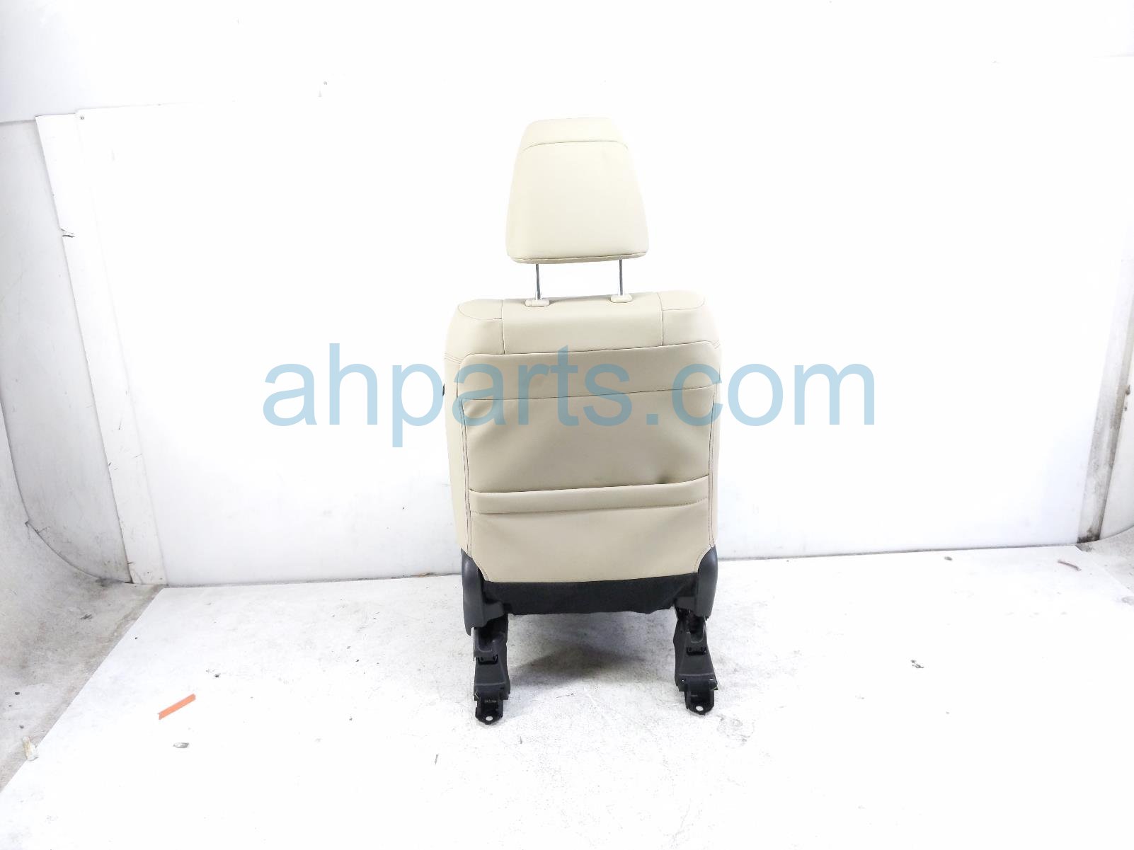 2016 Honda CR V Front Driver Seat Tan W/o Airbag* 81527 T0G L81 Replacement 2016 Honda CR V Front Driver Seat Tan W/o Airbag* 81527 T0G L81 Replacement thumbnail