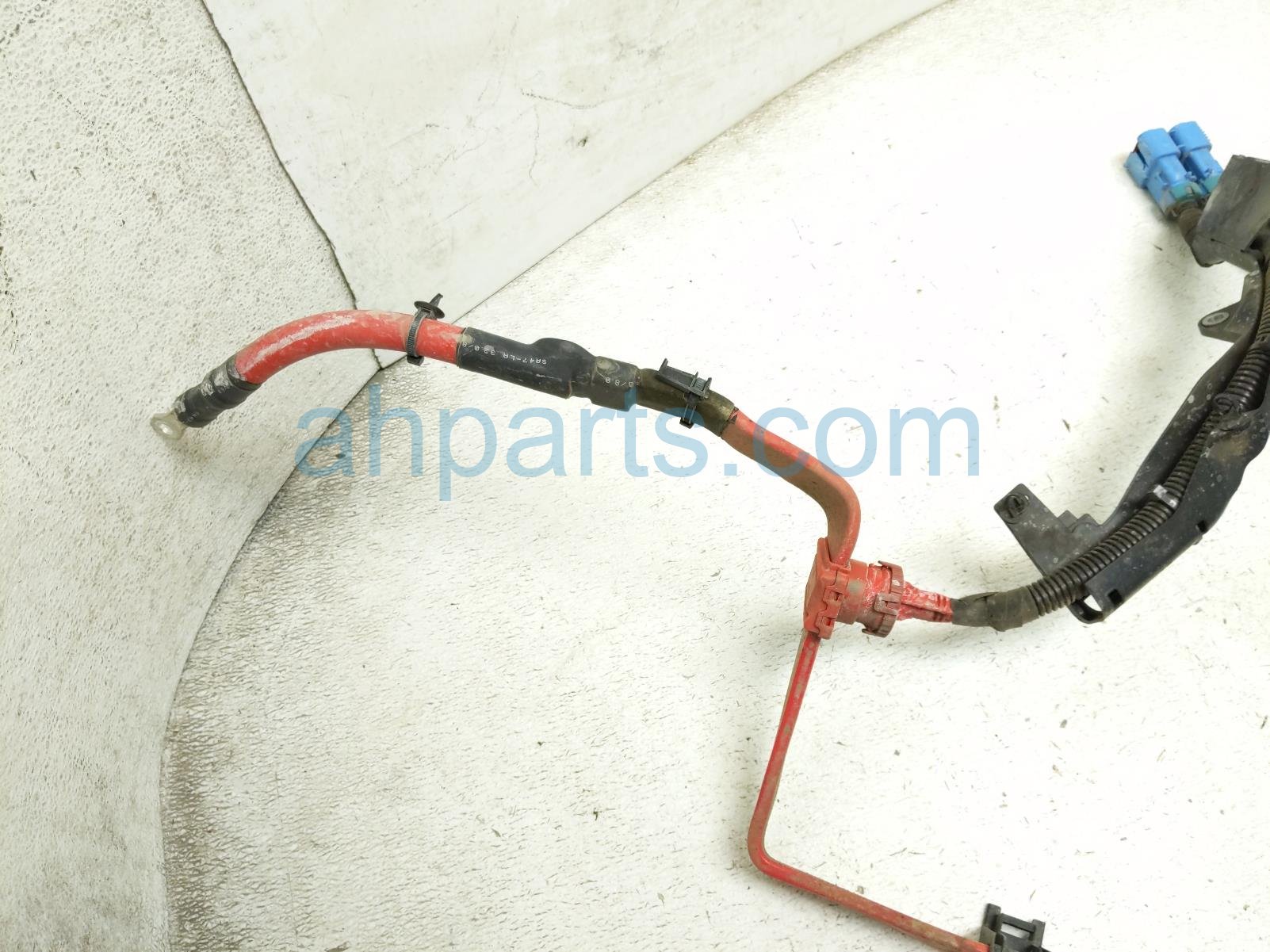 2020 Land Rover Range Rover Sport Positive Battery Cable 3.0l KK62 14305 AB Replacement 2020 Land Rover Range Rover Sport Positive Battery Cable 3.0l KK62 14305 AB Replacement thumbnail