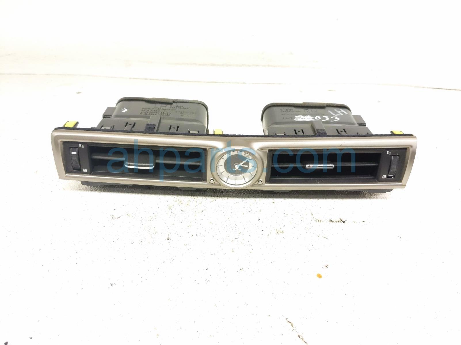 2015 Lexus Gs350 Center Dash Air Vent W/clock Blk 55660 30470 c0 Replacement 2015 Lexus Gs350 Center Dash Air Vent W/clock Blk 55660 30470 c0 Replacement thumbnail