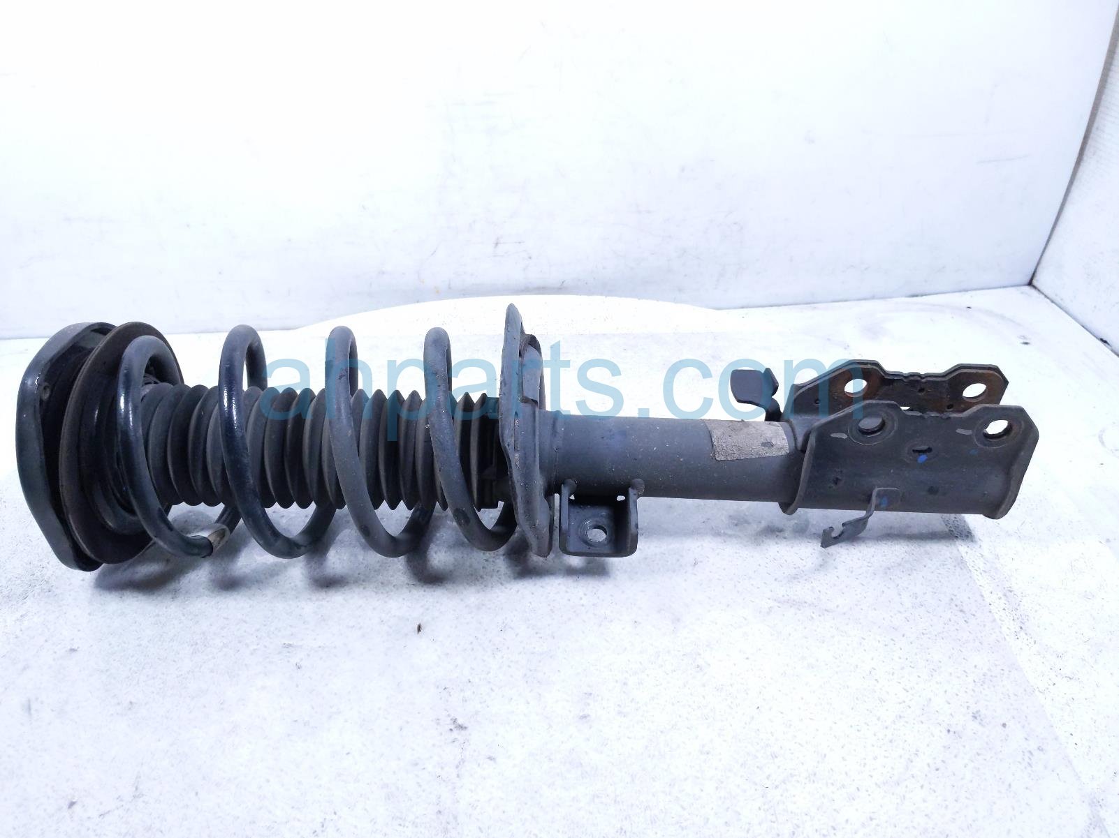 Ford FR/RH STRUT + SPRING - 1.5T 4X4