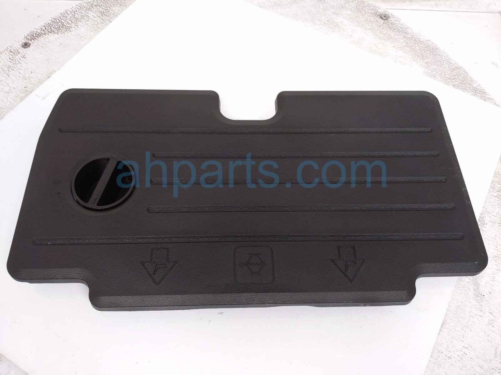 Ford RR/LH FLOOR STORAGE COMPARTMENT