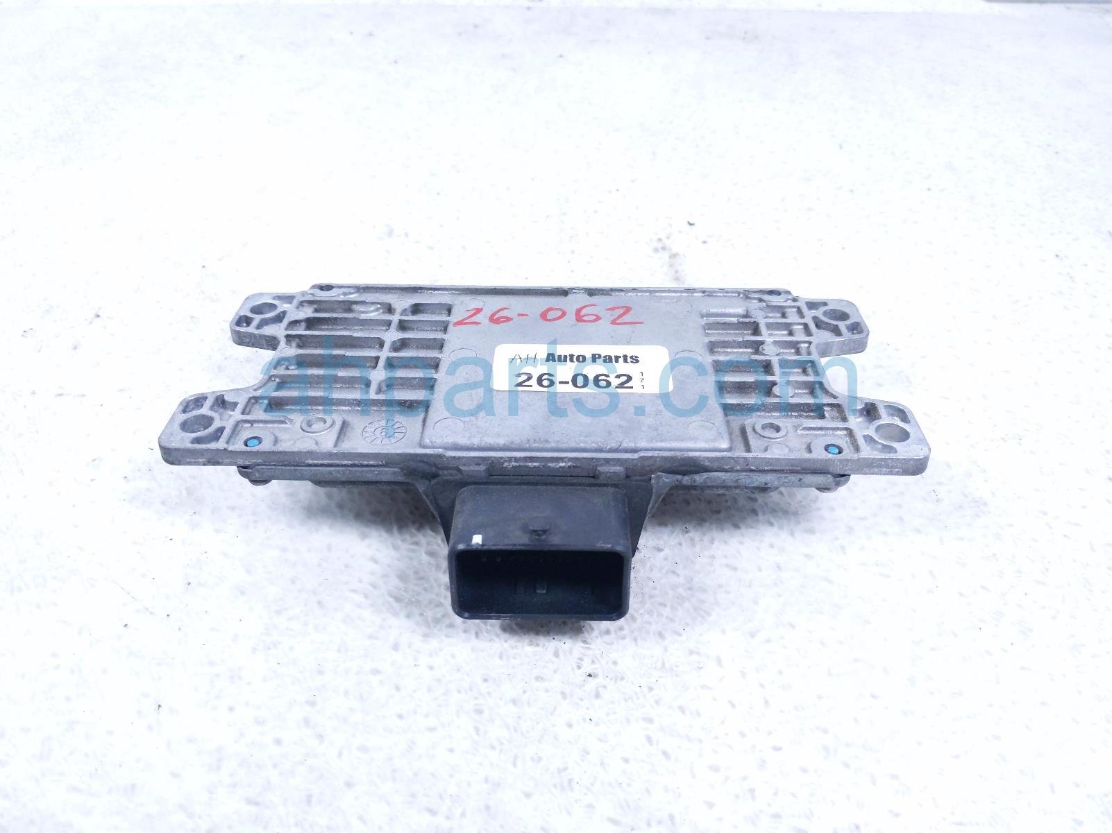2017 Nissan Pathfinder Transmission Control Module 310F6 BV91A Replacement 2017 Nissan Pathfinder Transmission Control Module 310F6 BV91A Replacement thumbnail